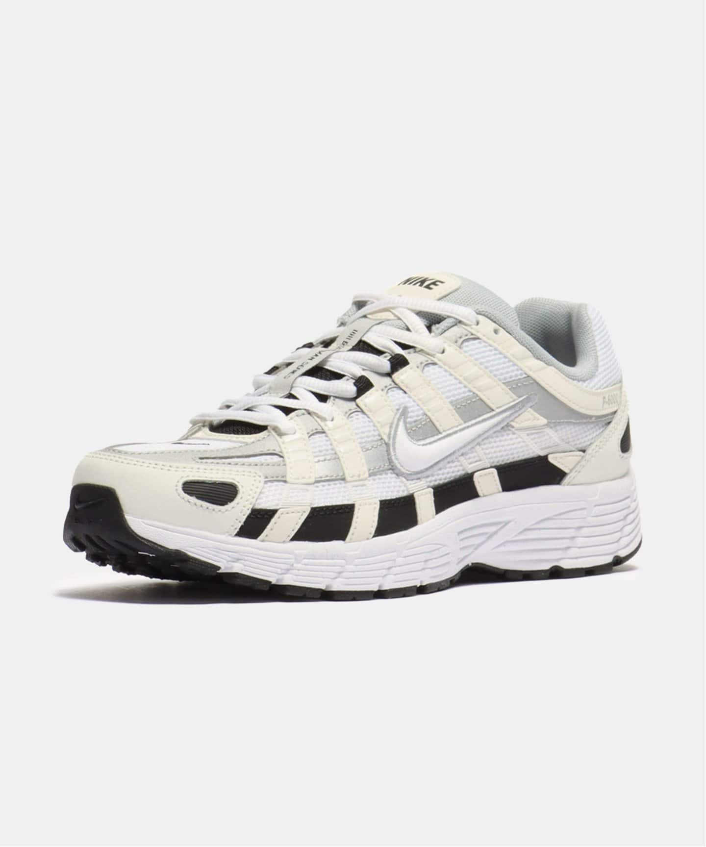 NIKE P-6000 CD6404-101