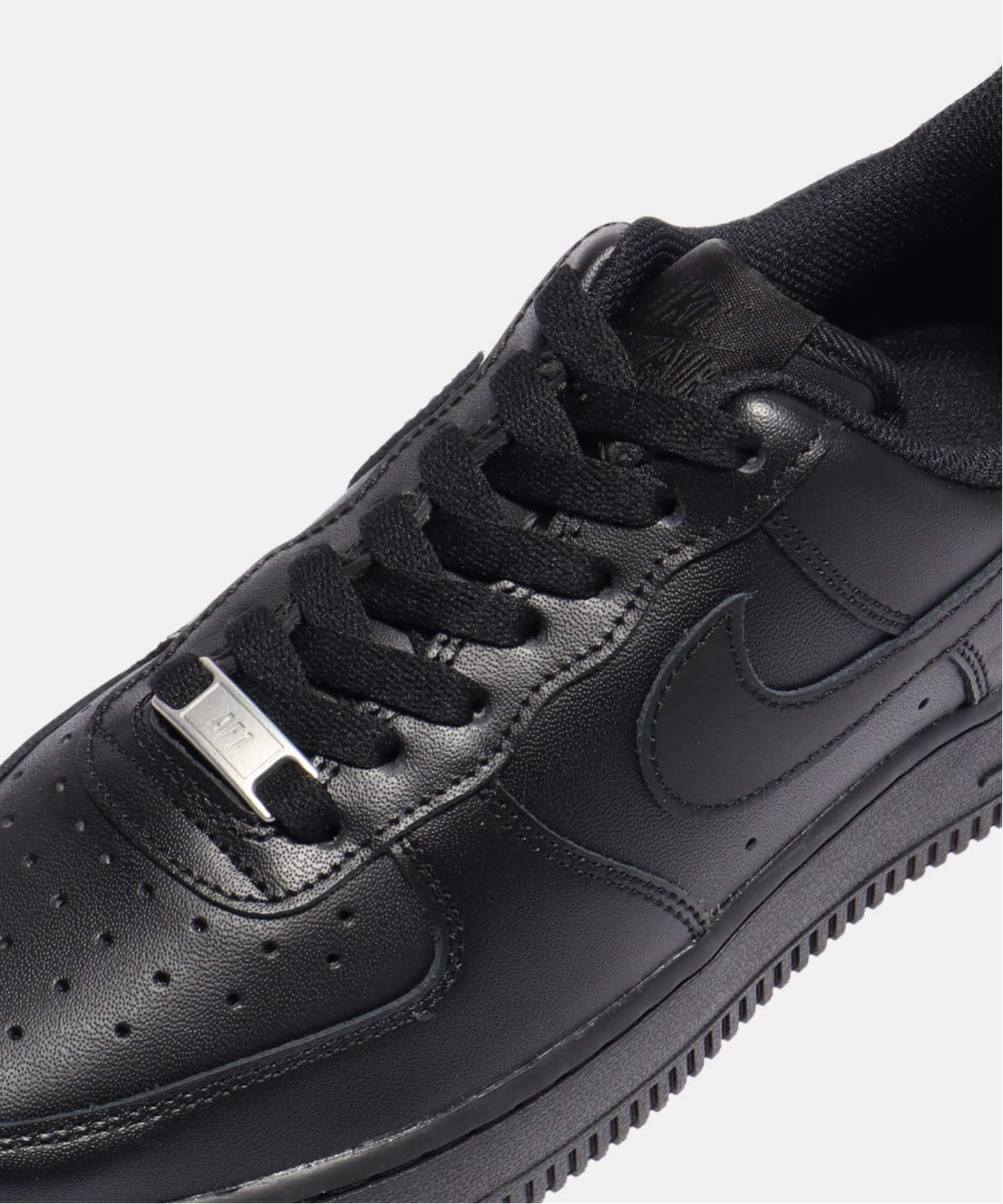 【NIKE / ナイキ】W AIR FORCE 1 07 DD8959-001