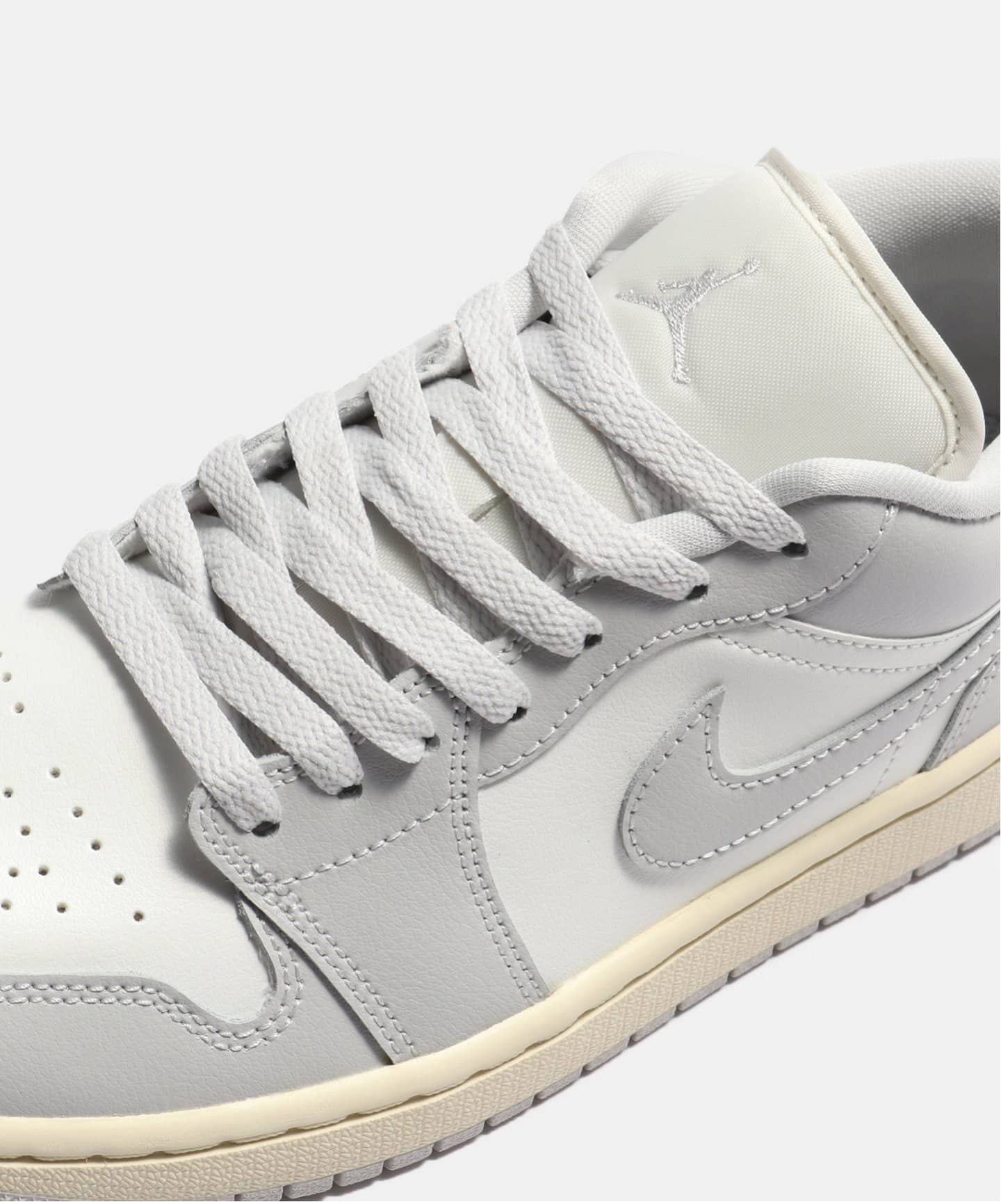 JORDAN BRAND WMNS AIR JORDAN 1 LOW DC0774-103