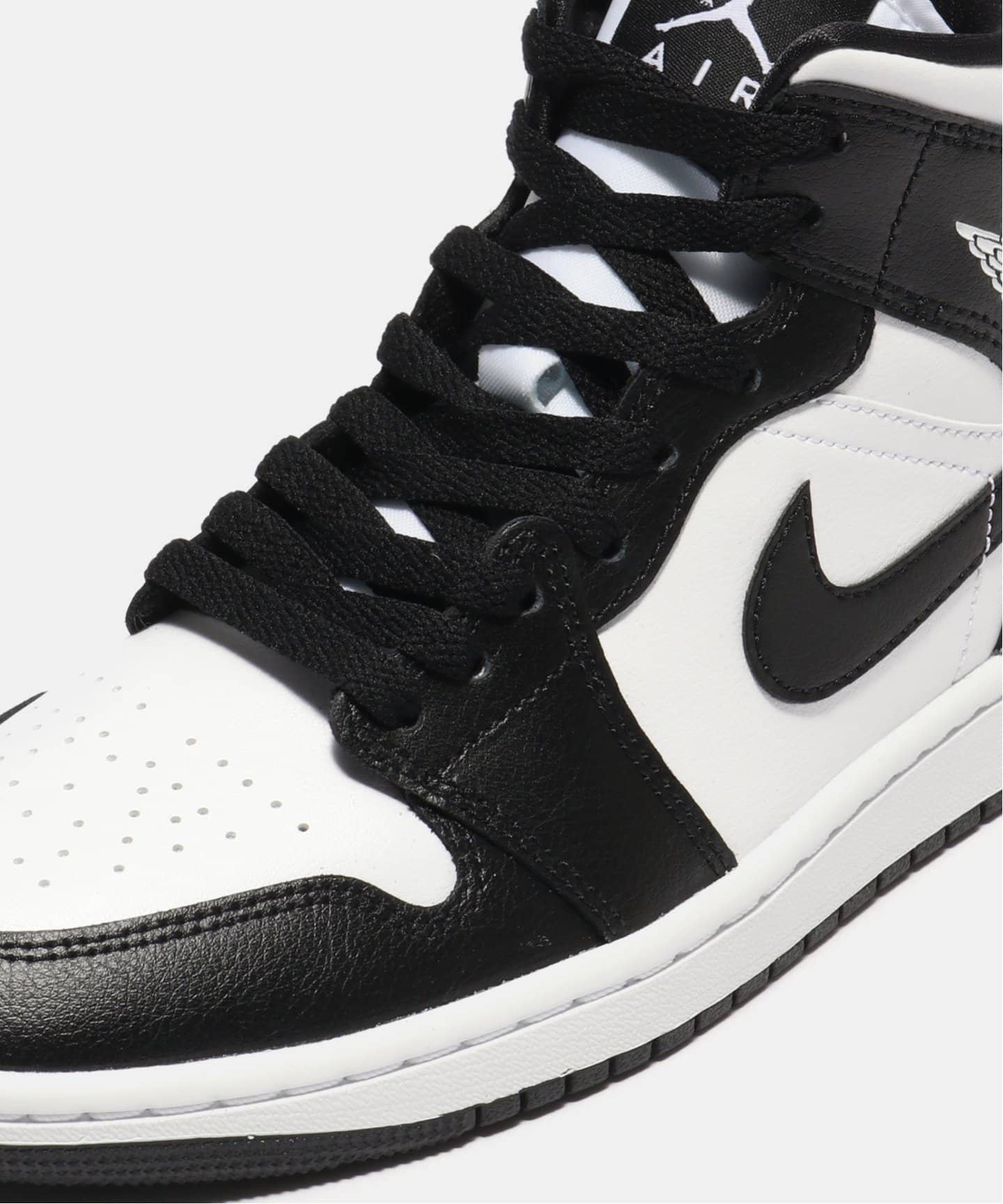 JORDAN BRAND W AIR JORDAN 1 MID DV0991-101