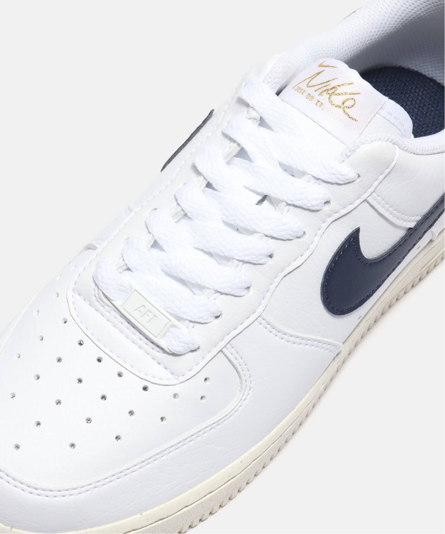 NIKE W AIR FORCE 1 07 NN FZ6768-100