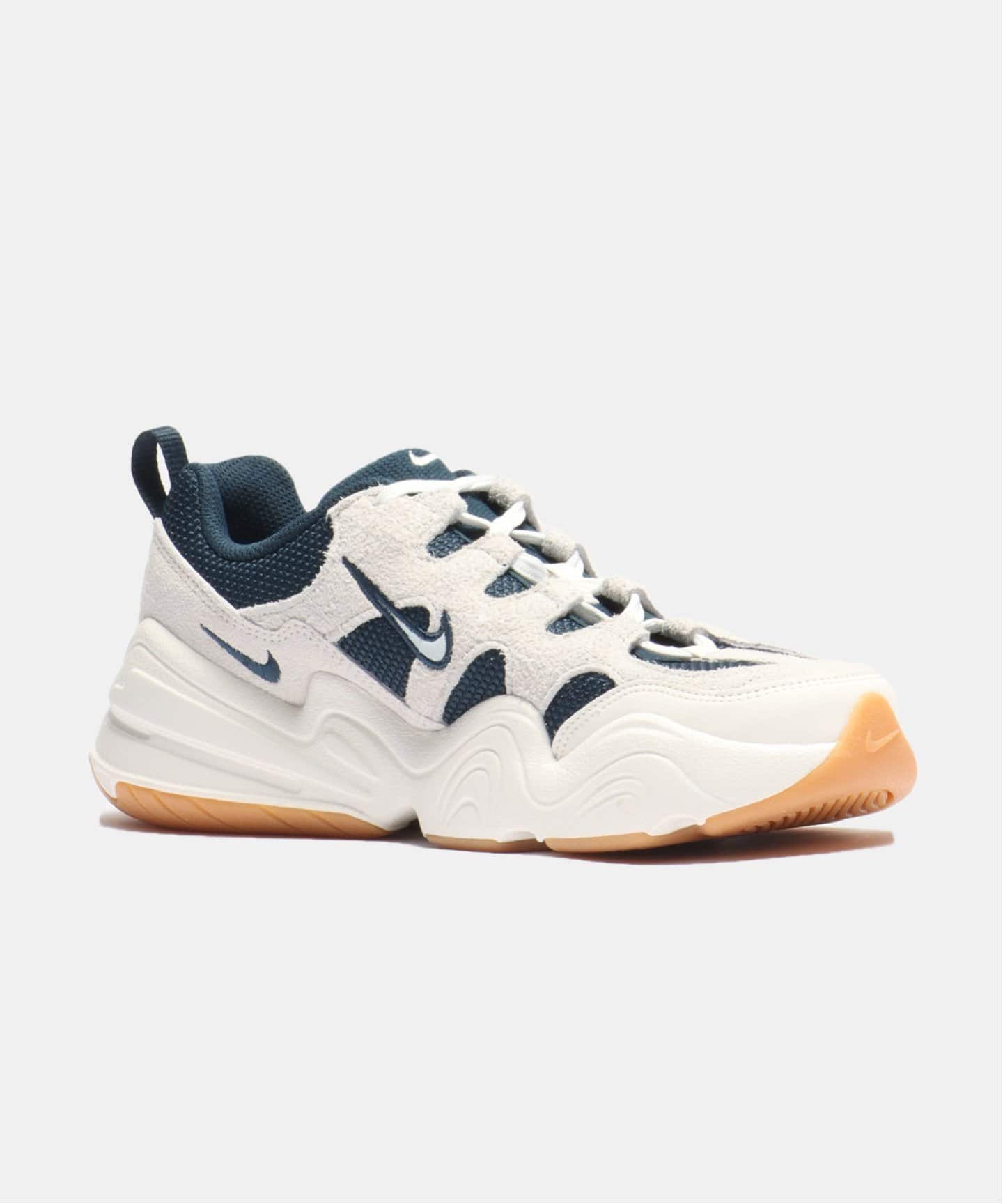 NIKE W TECH HERA DR9761-004