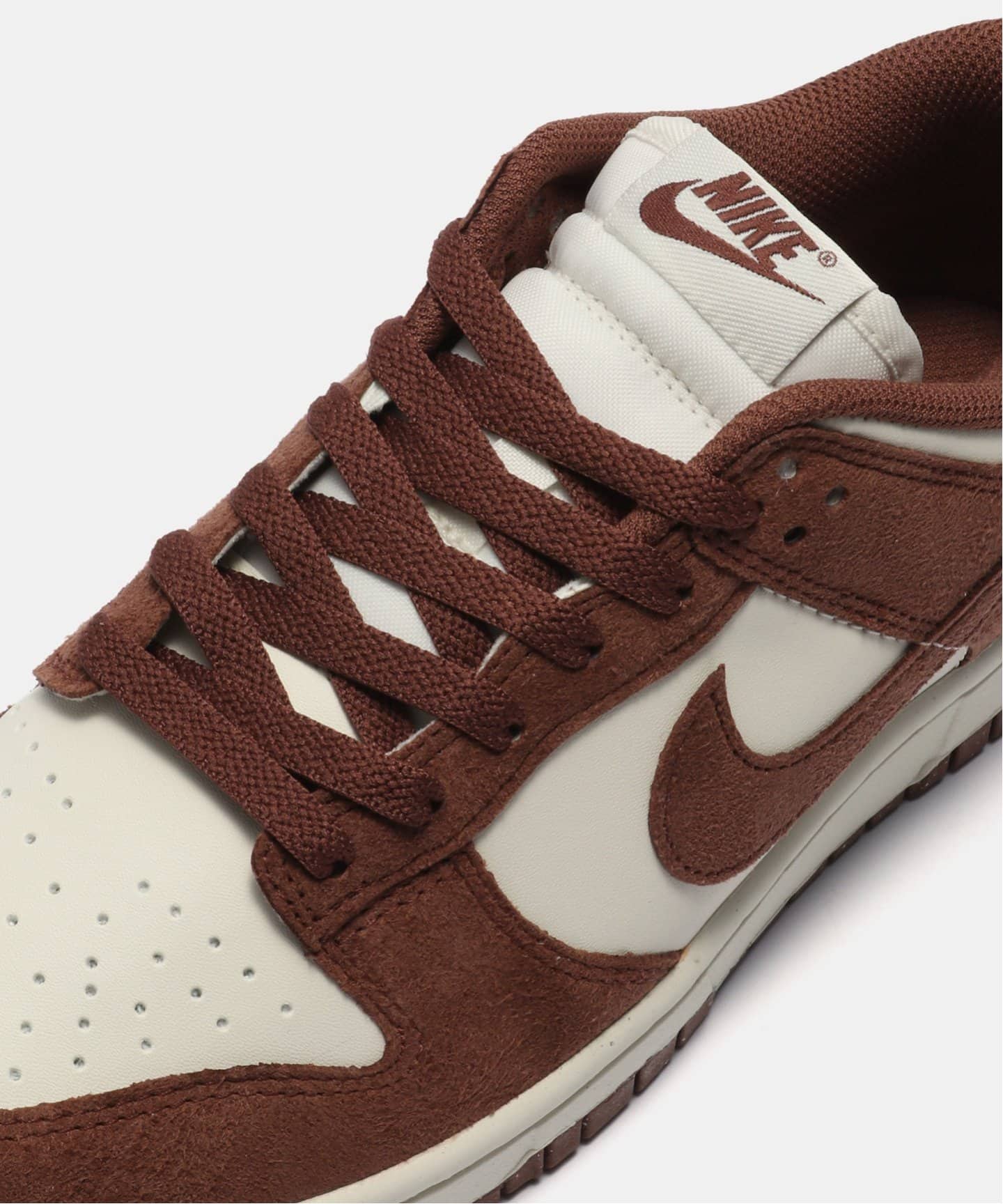 NIKE WMNS DUNK LOW HJ7673-001