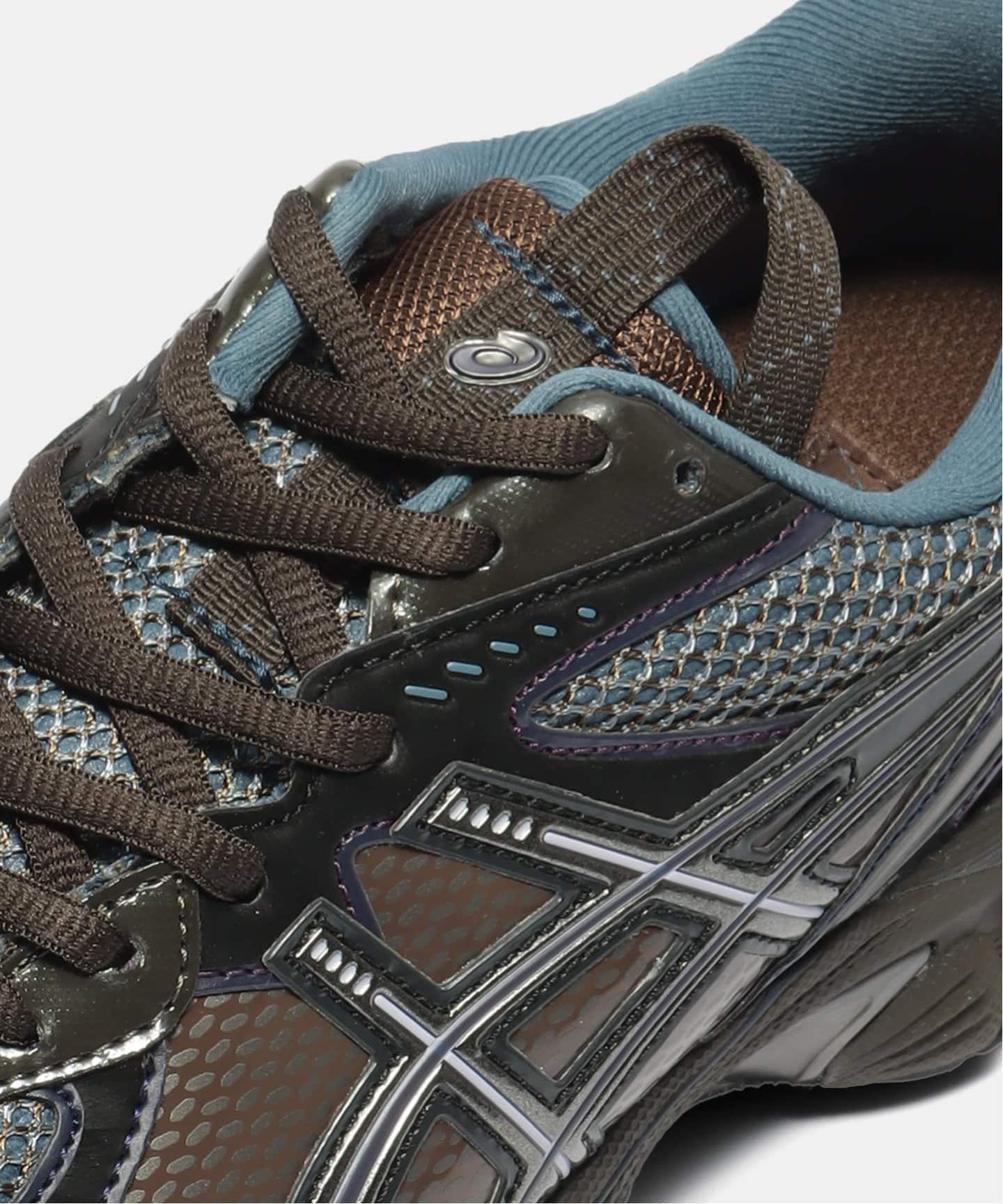 【ASICS / アシックス】UB6-S GT-2160 1203A421.400