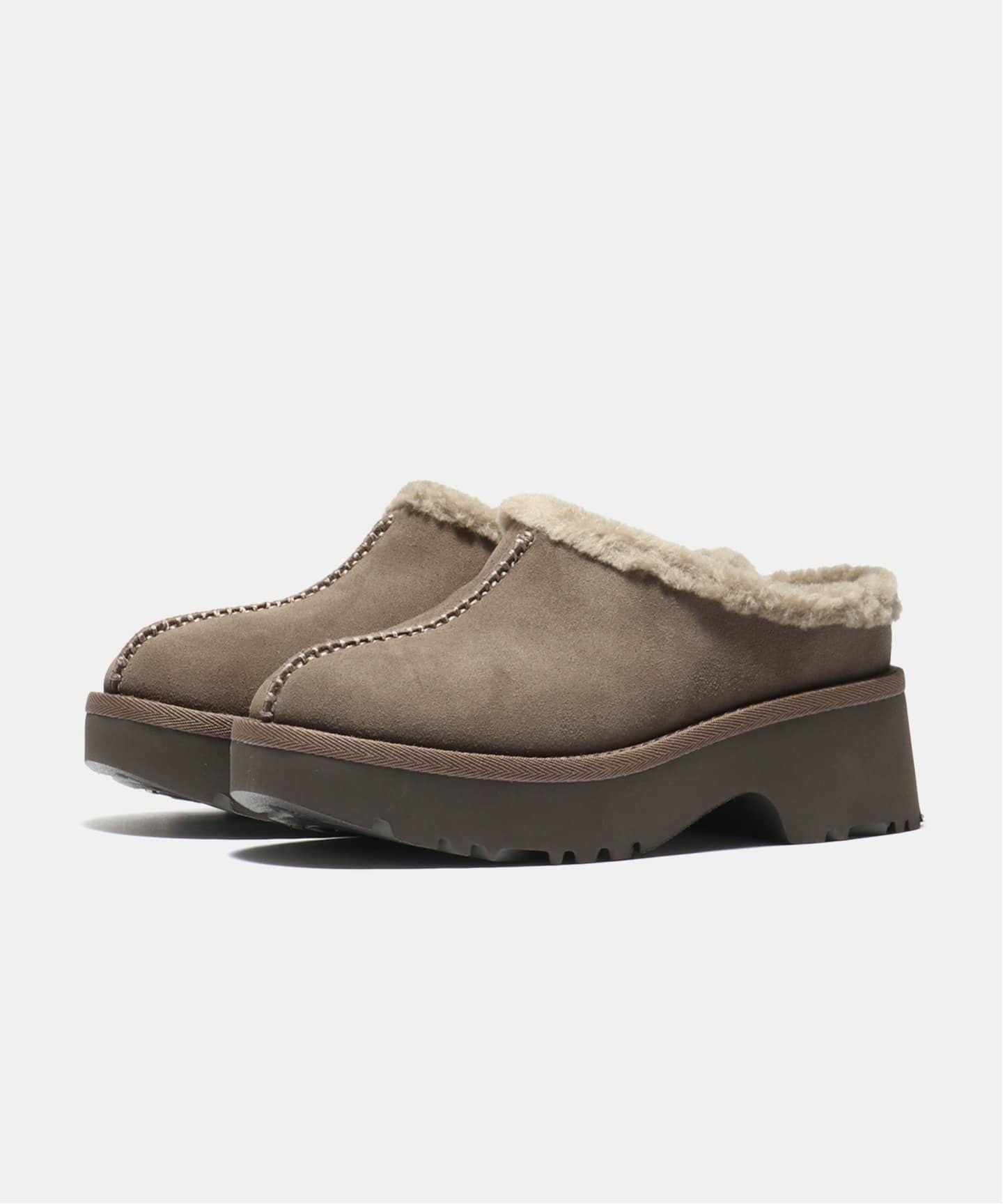 UGG NEW HEIGHTS COZY CLOG 1162510