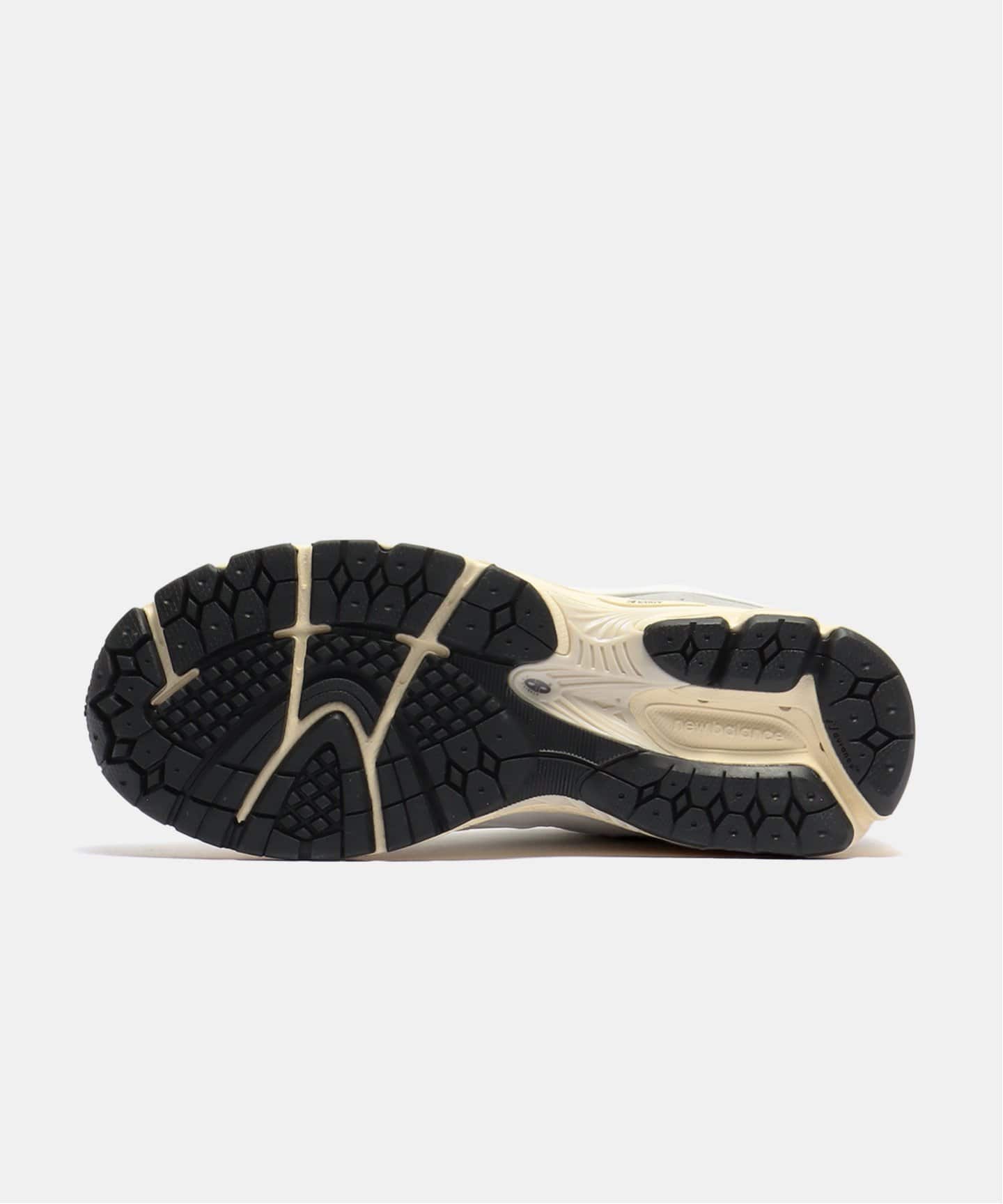 【New Balance / ニューバランス】M2002RIA