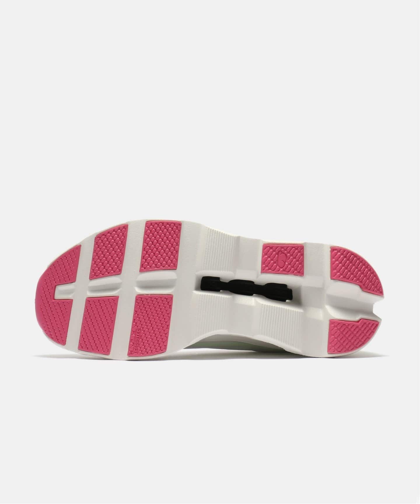 On Cloudmonster 61.97725