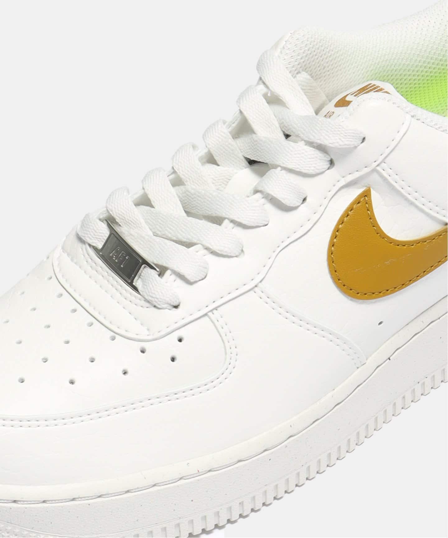 【NIKE / ナイキ】W AIR FORCE 1 07 NN DV3808-101