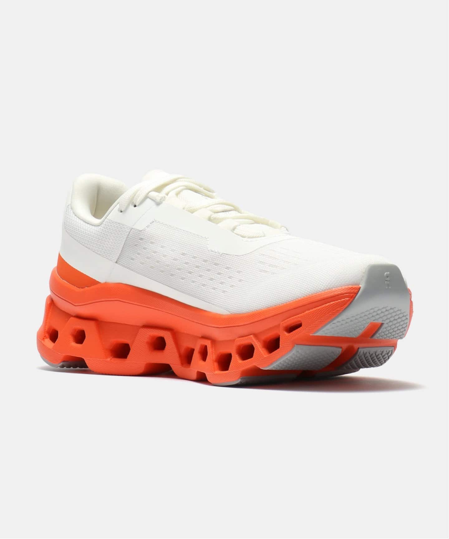 On Cloudmonster 61.97724