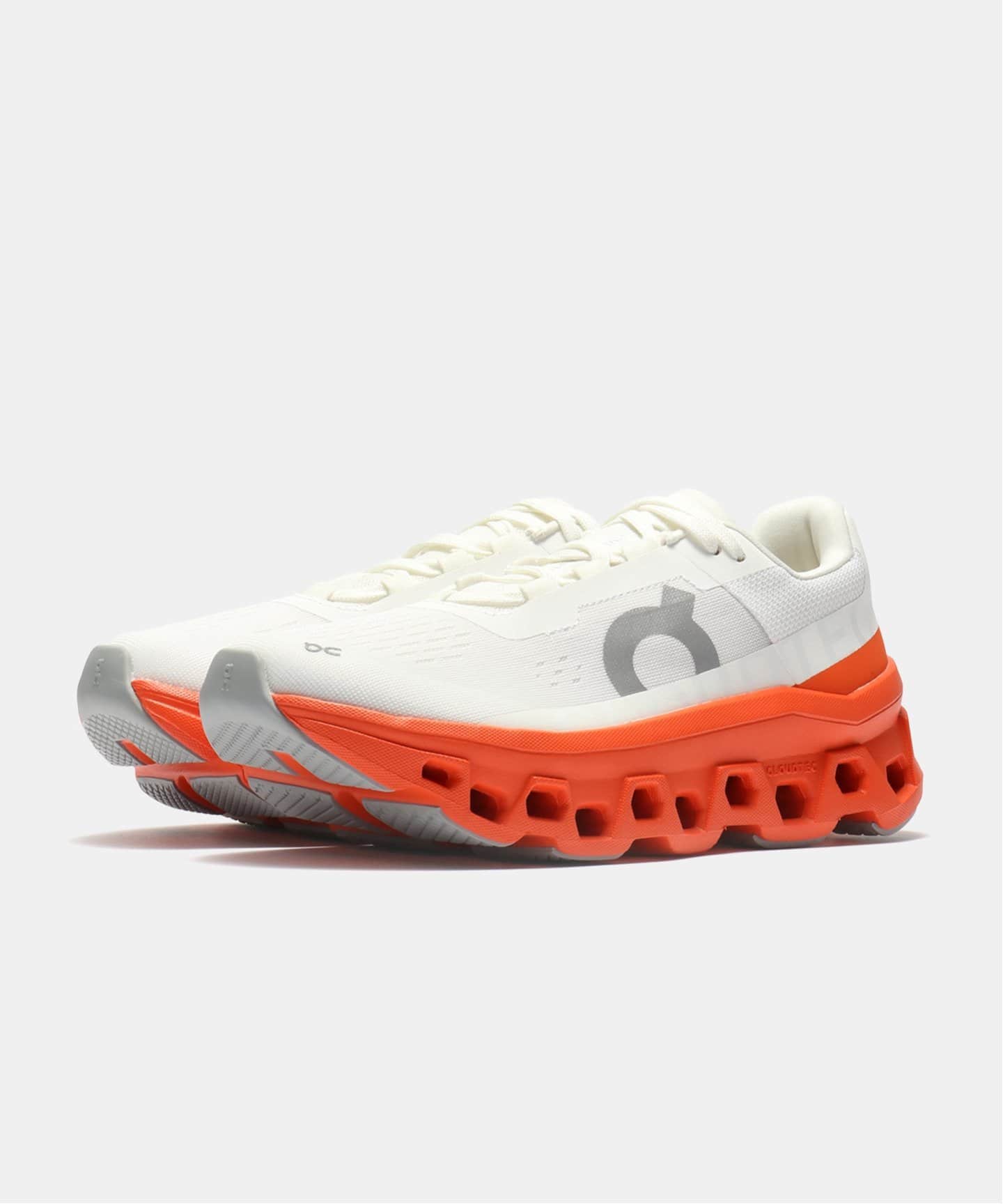 On Cloudmonster 61.97724