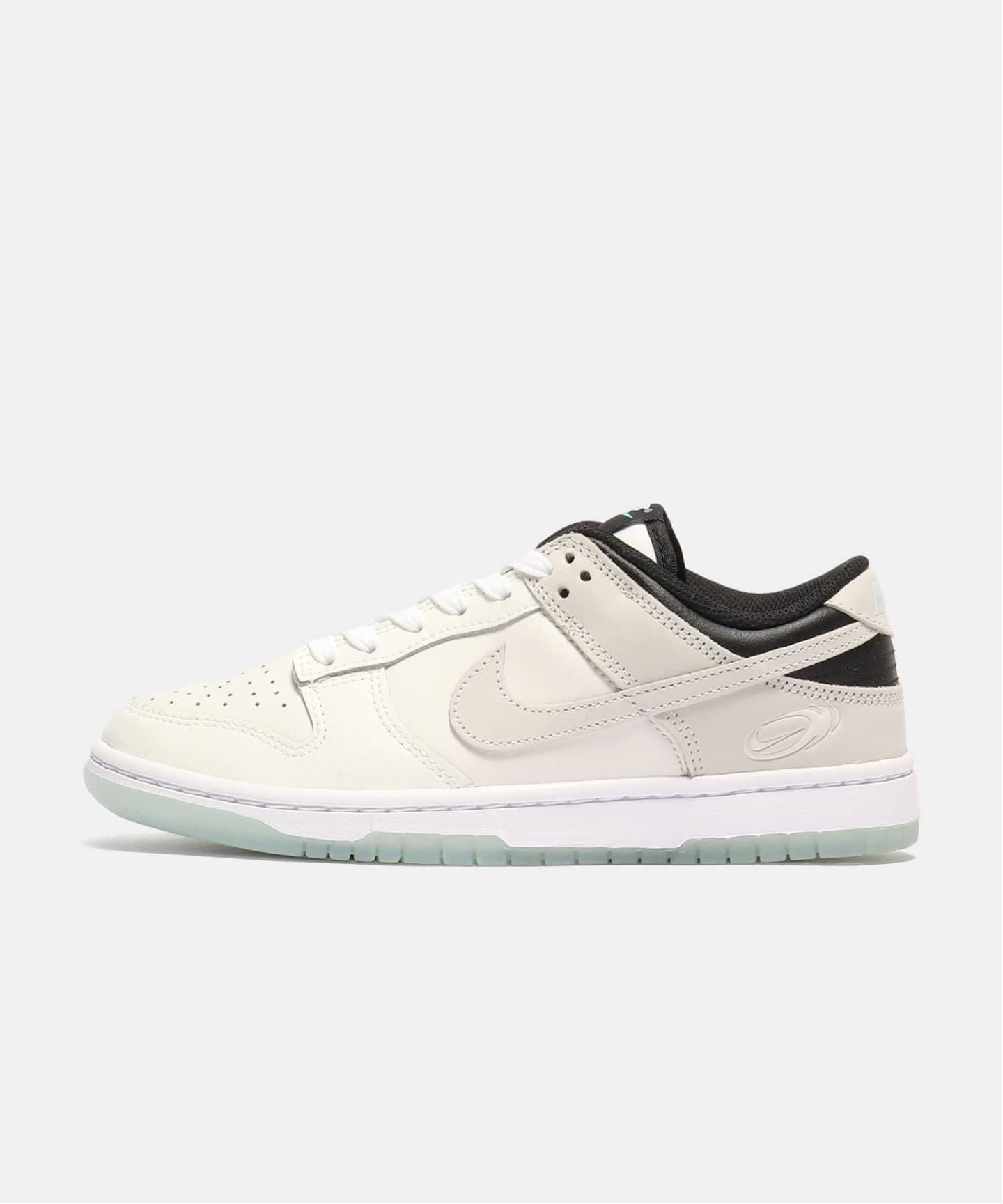 【NIKE / ナイキ】W DUNK LOW SE FN7646-030