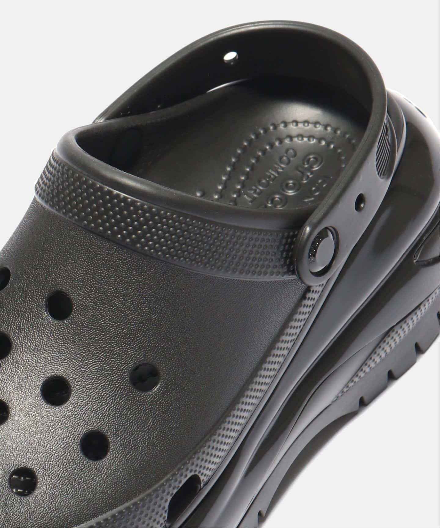 crocs MEGA CRUSH CLOG 207988