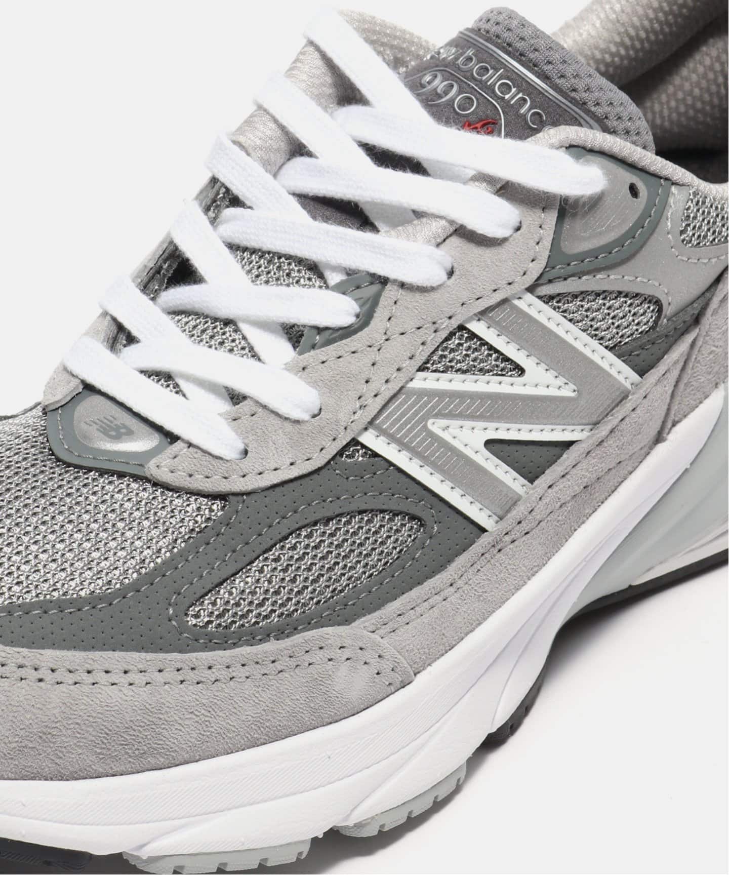 New Balance W990GL6
