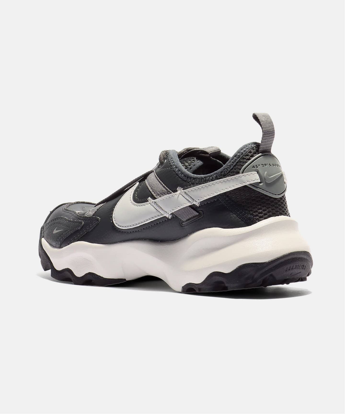 【NIKE / ナイキ】WMNS TC 7900 DD9682-001