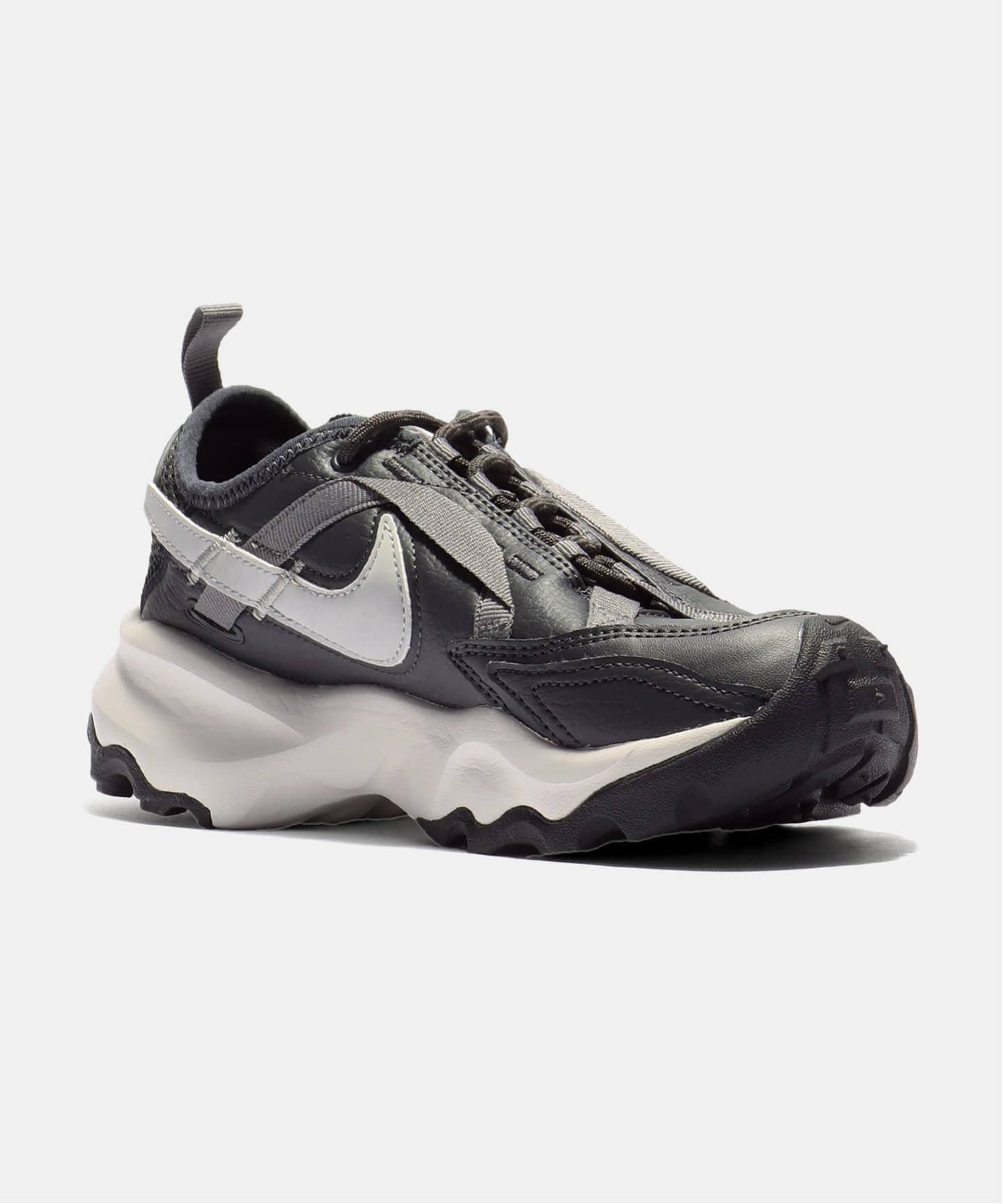 【NIKE / ナイキ】WMNS TC 7900 DD9682-001