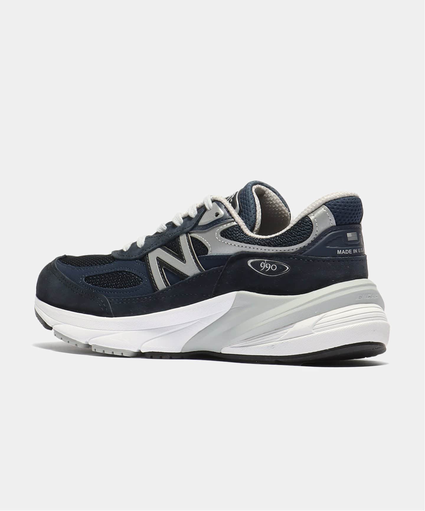 【New Balance / ニューバランス】W990NV6