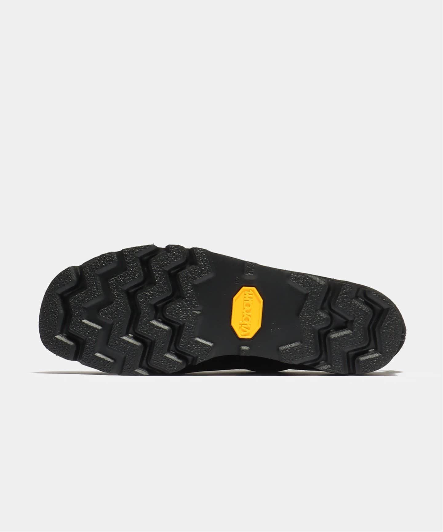 【Clarks / クラークス】WallabeeGTX BK Suede 26169024