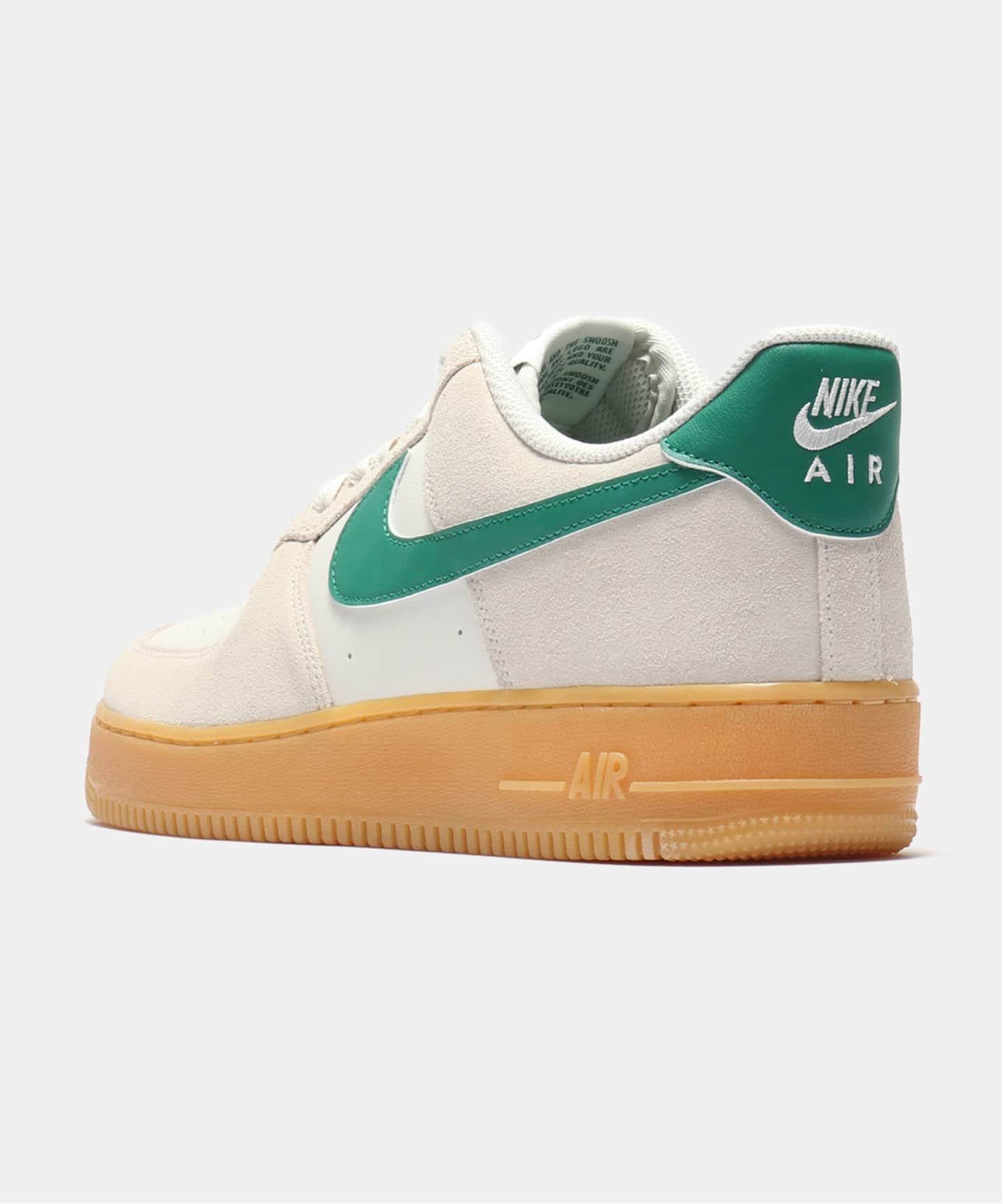 NIKE AIR FORCE 1 07 LV8 ESS+ FQ8714-001