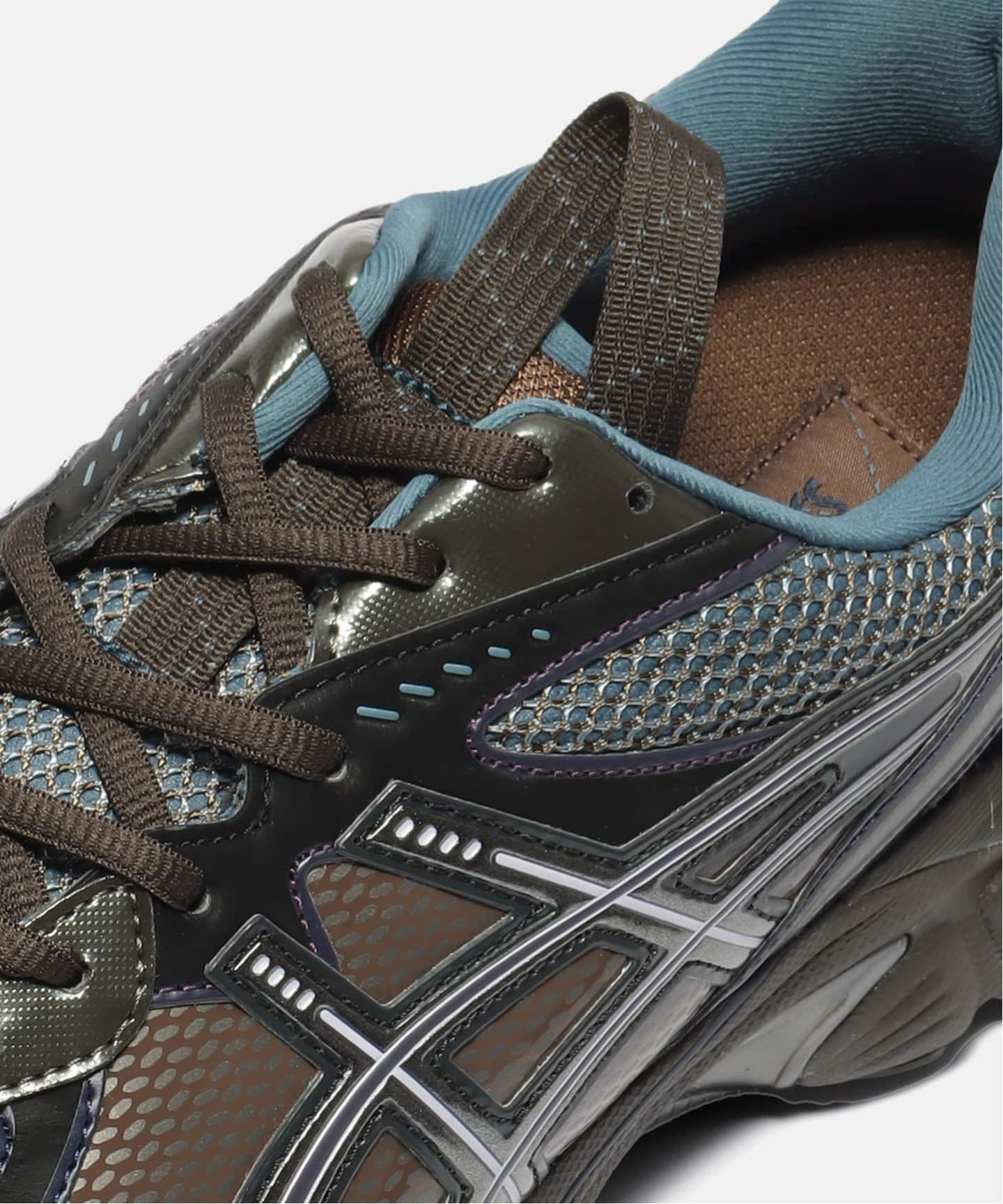 【ASICS / アシックス】UB6-S GT-2160 1203A421.400