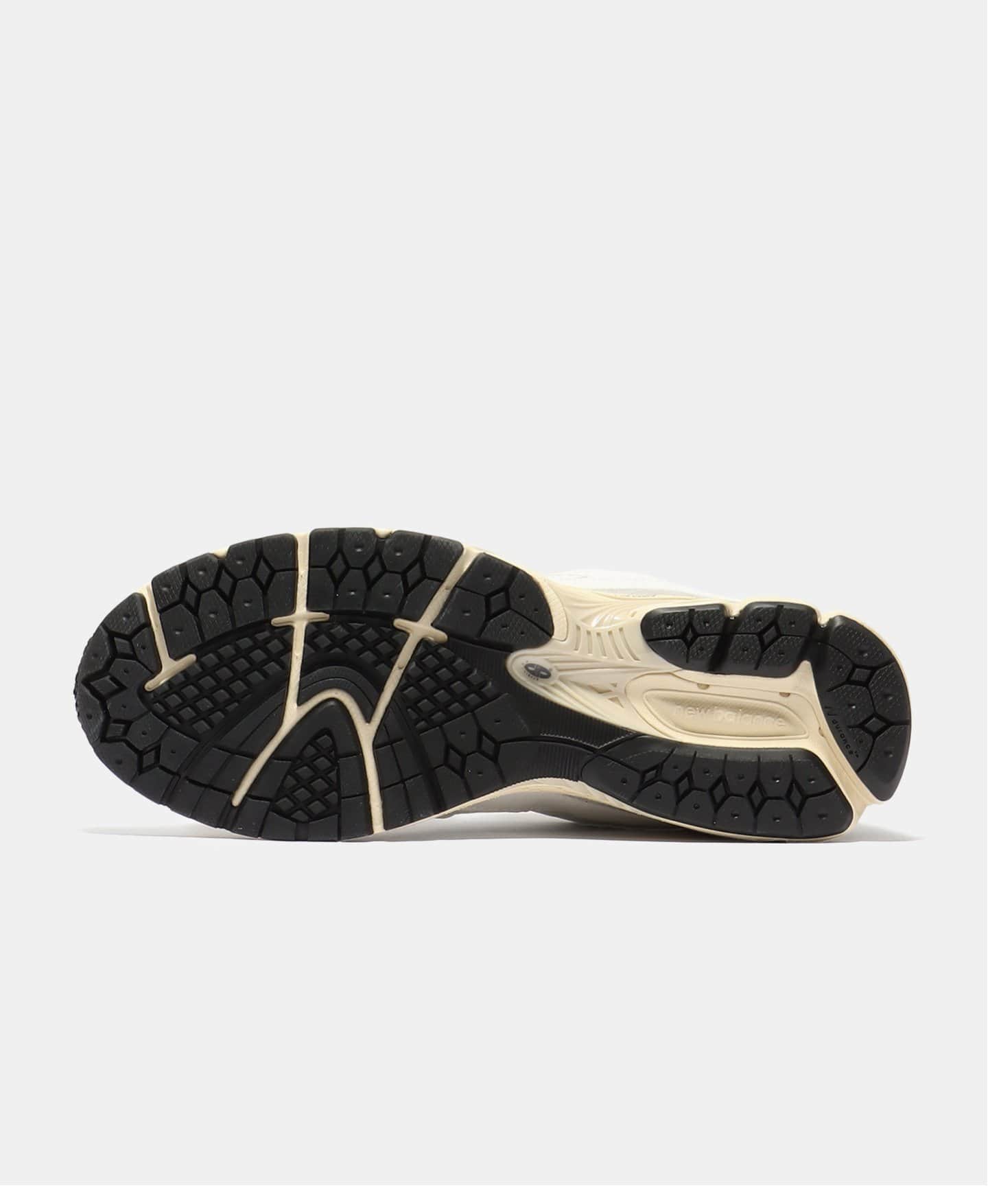 【New Balance / ニューバランス】M2002RIA
