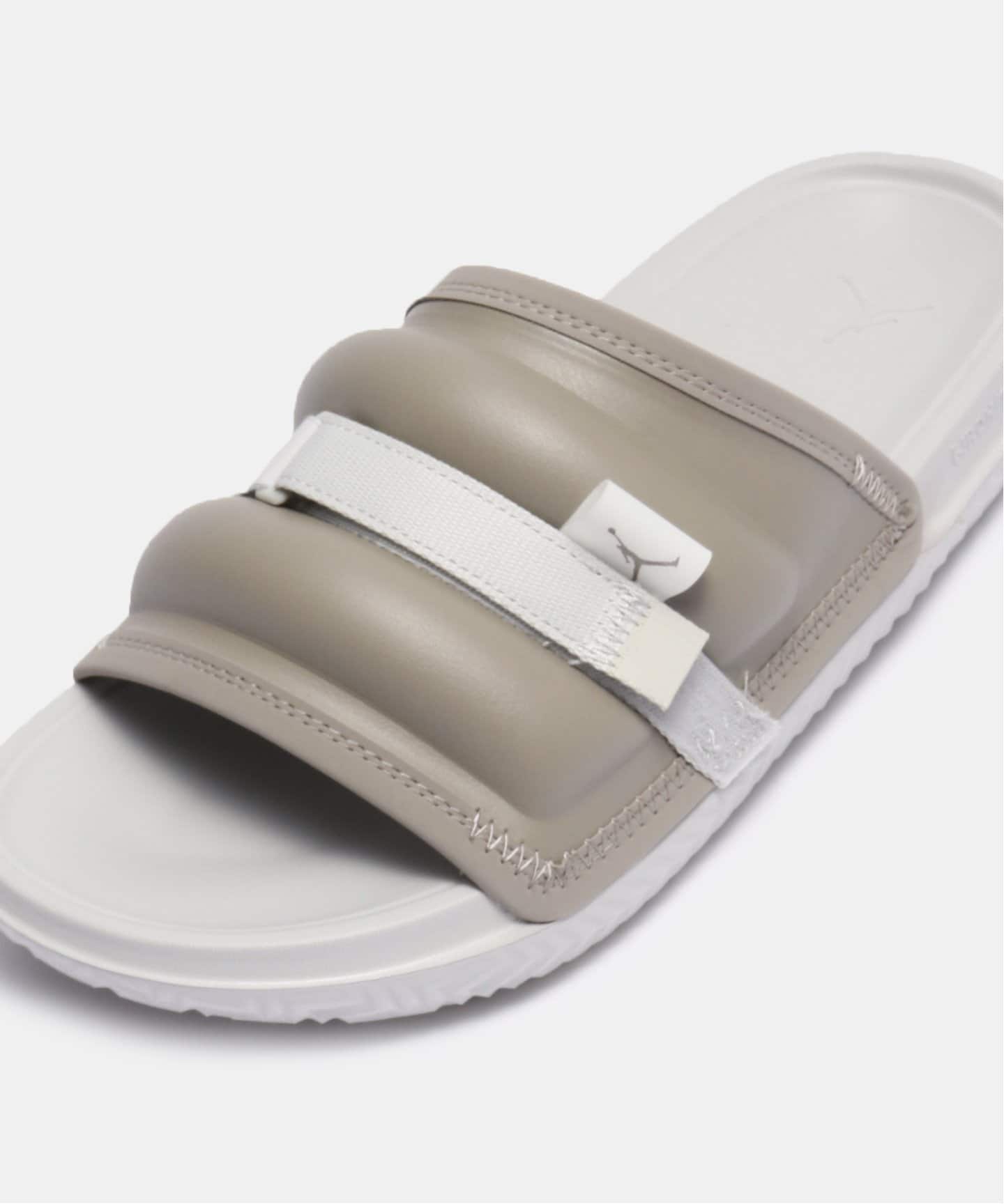 【JORDAN BRAND / ジョーダン ブランド】JORDAN SUPER PLAY SLIDE 093683