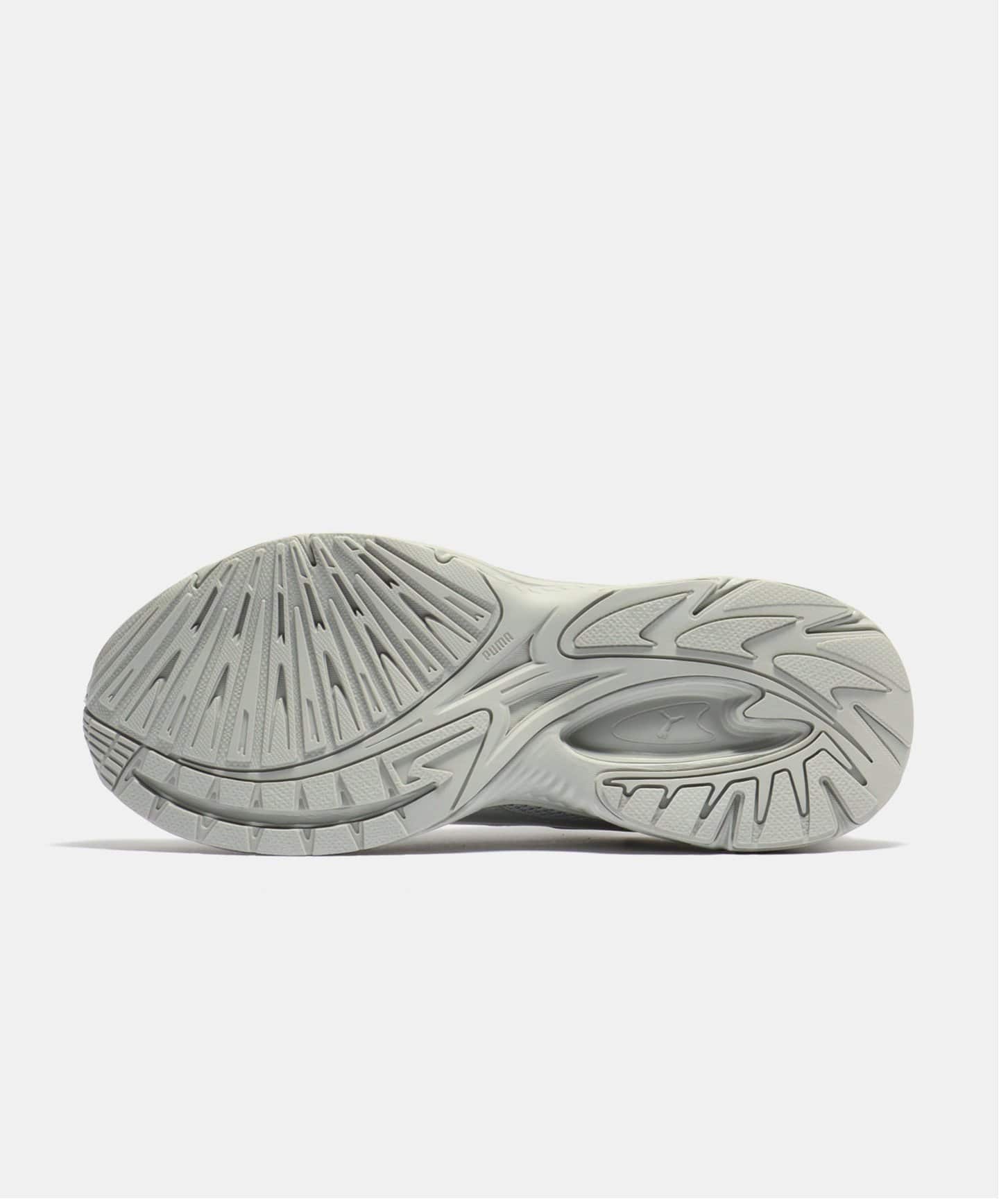 【PUMA / プーマ】MORPHIC BASE 392982