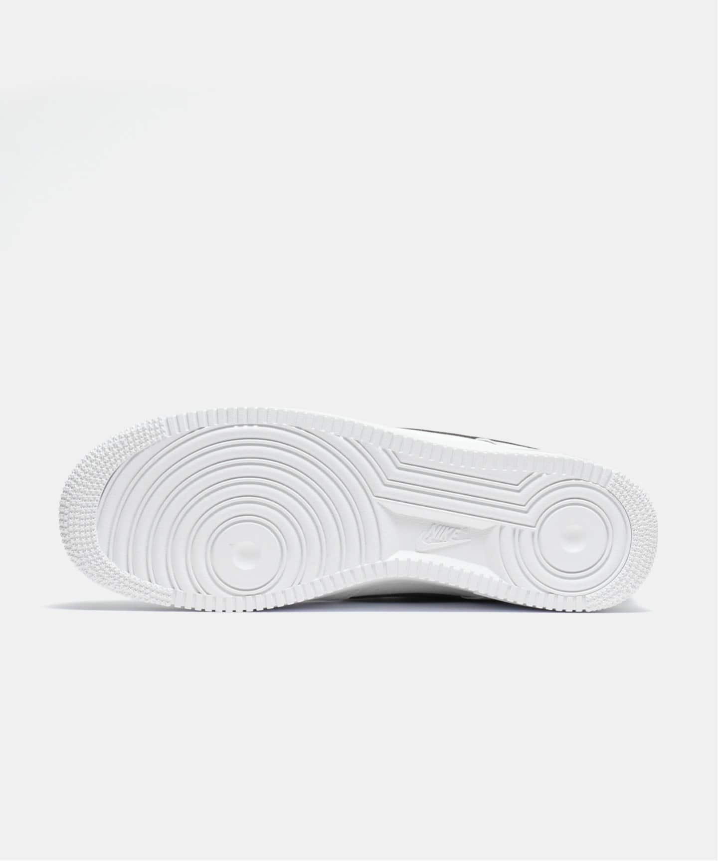 【NIKE / ナイキ】AIR FORCE 1 07 CT2302-100