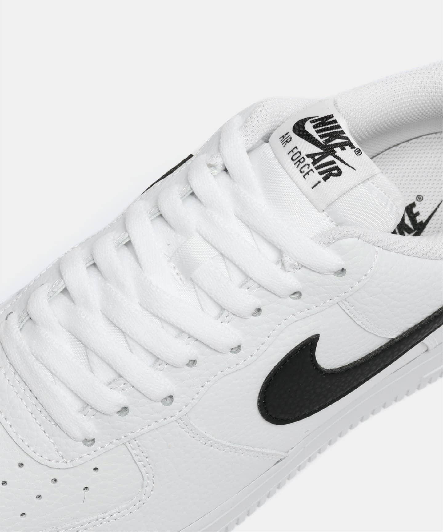 【NIKE / ナイキ】AIR FORCE 1 07 CT2302-100