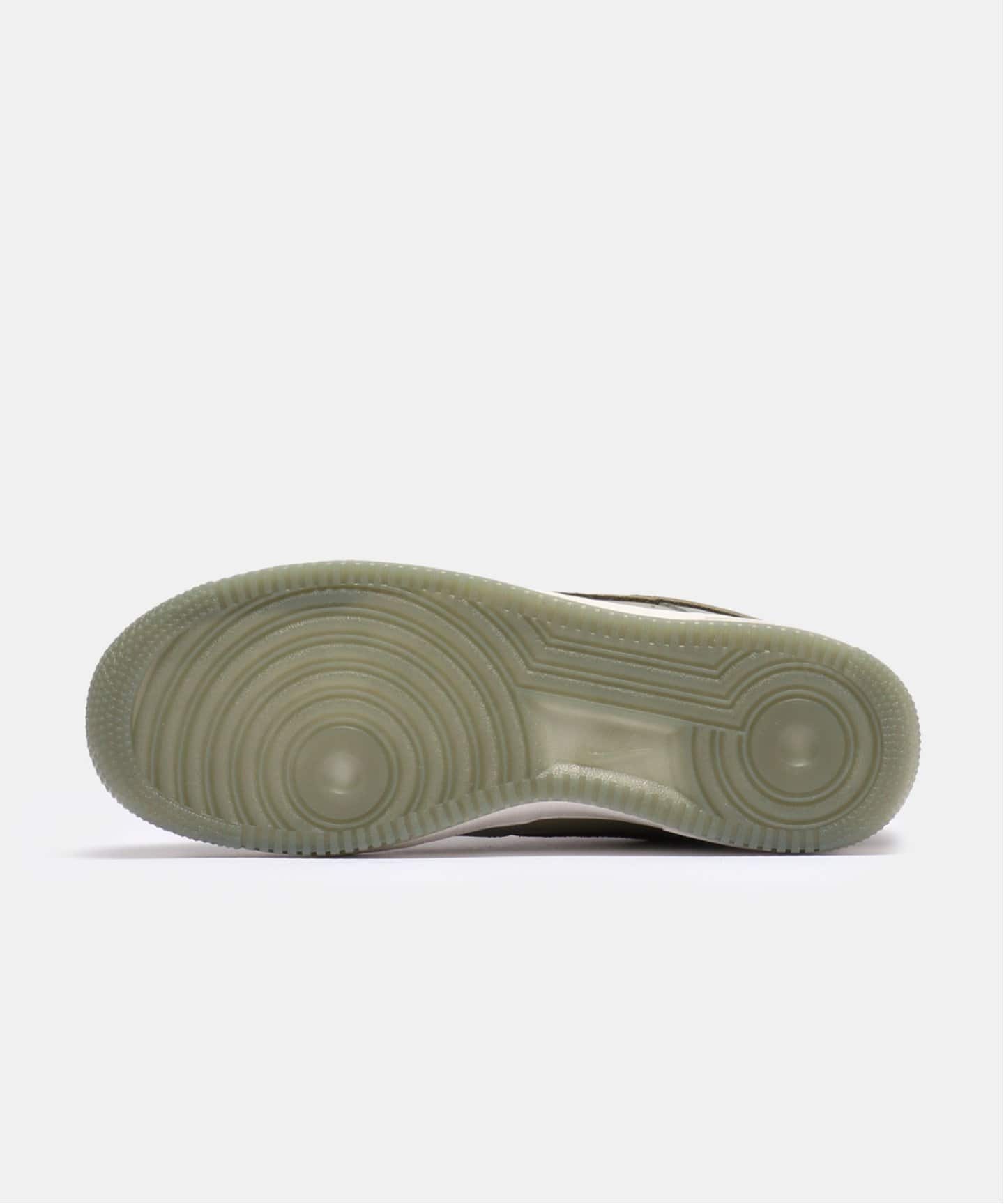 【NIKE / ナイキ】AIR FORCE 1 07 LV8 FJ4170-002