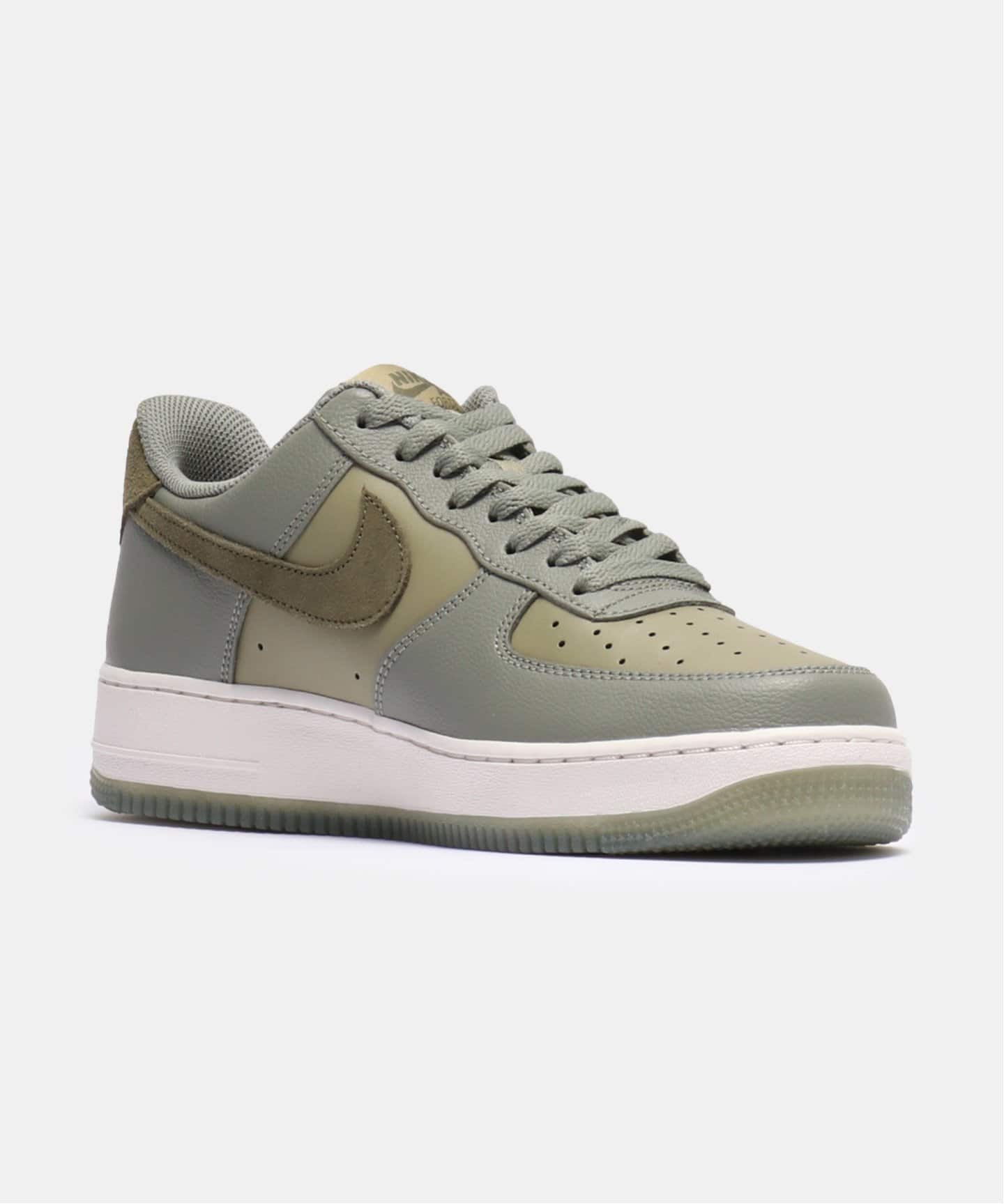 【NIKE / ナイキ】AIR FORCE 1 07 LV8 FJ4170-002
