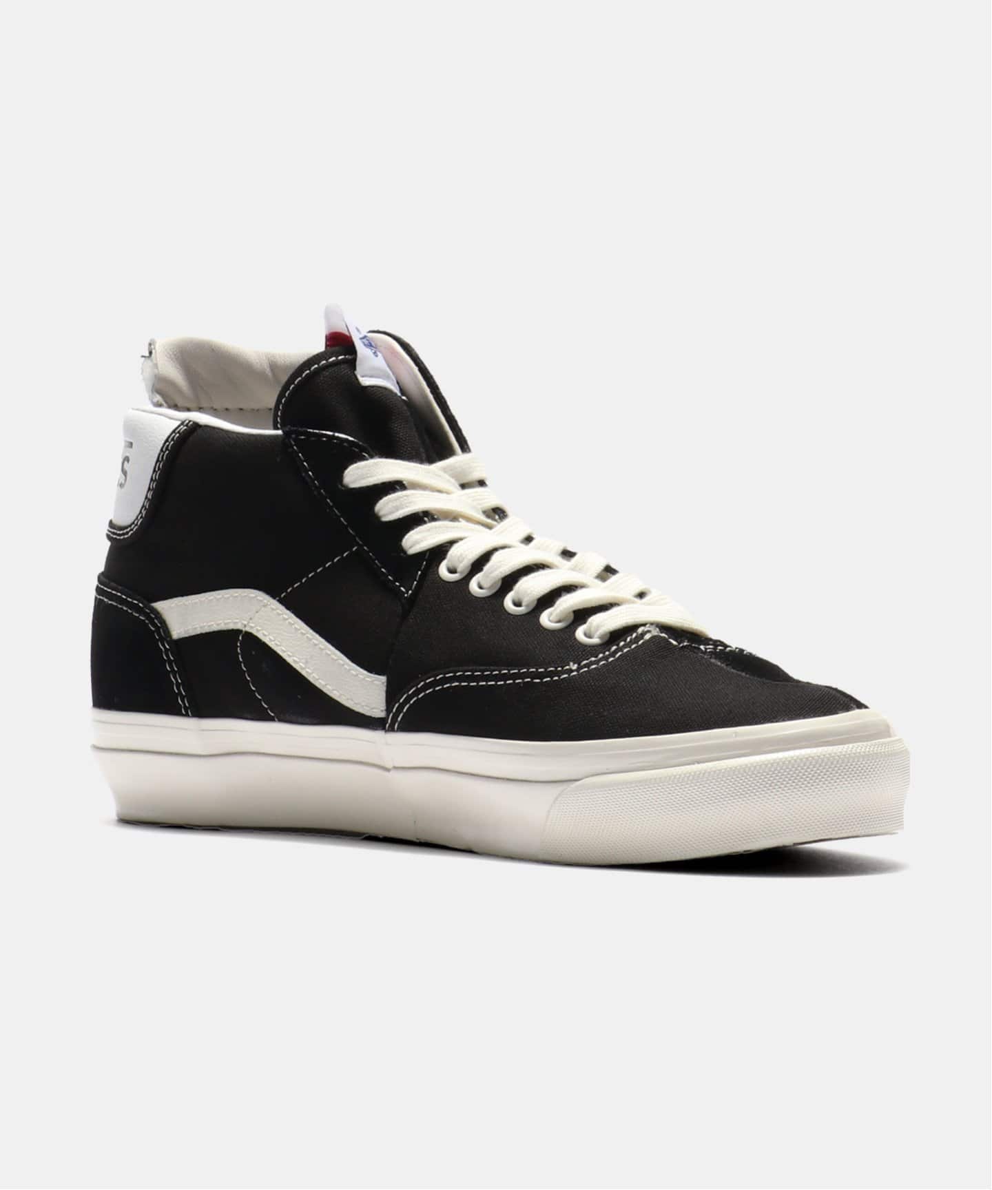 VANS Clash the Wall VN000CNKBA2
