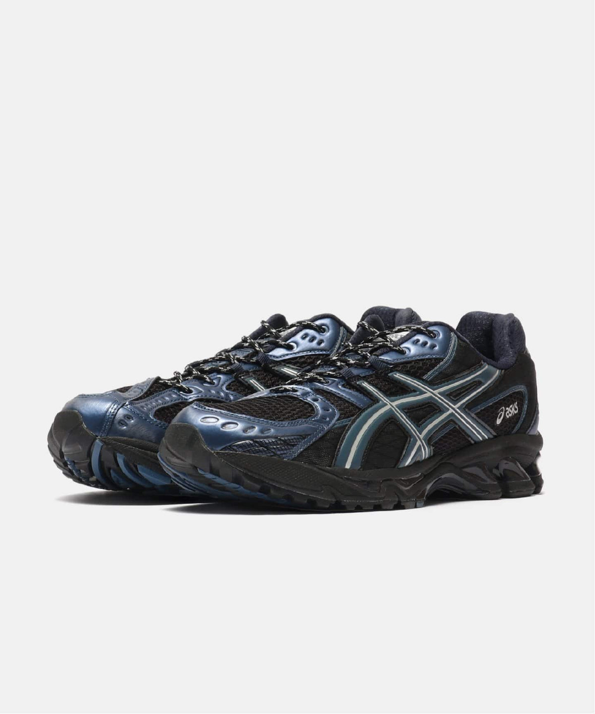 【日本国内限定カラー】ASICS GEL-NIMBUS 10.1 1203A543.002