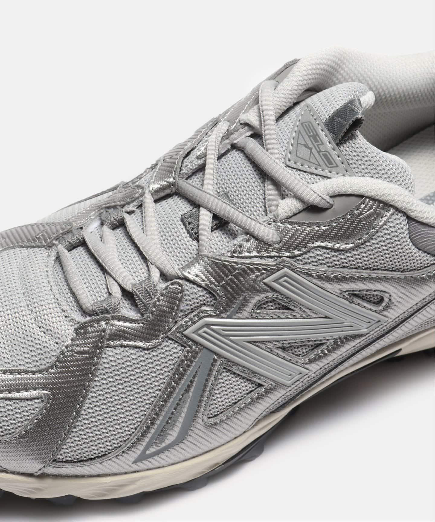New Balance ML610TAU