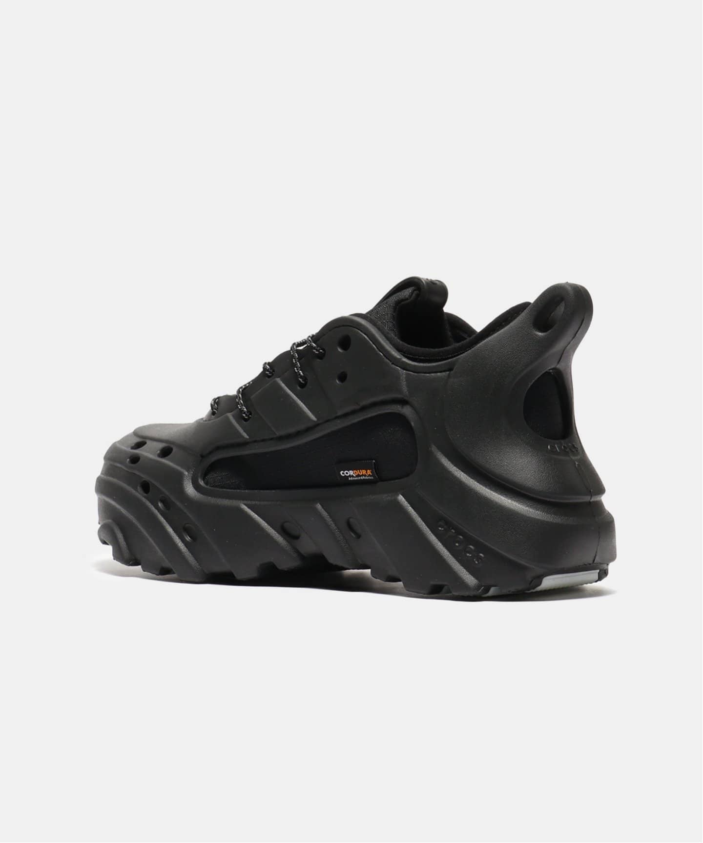 crocs Nova Trek 211045