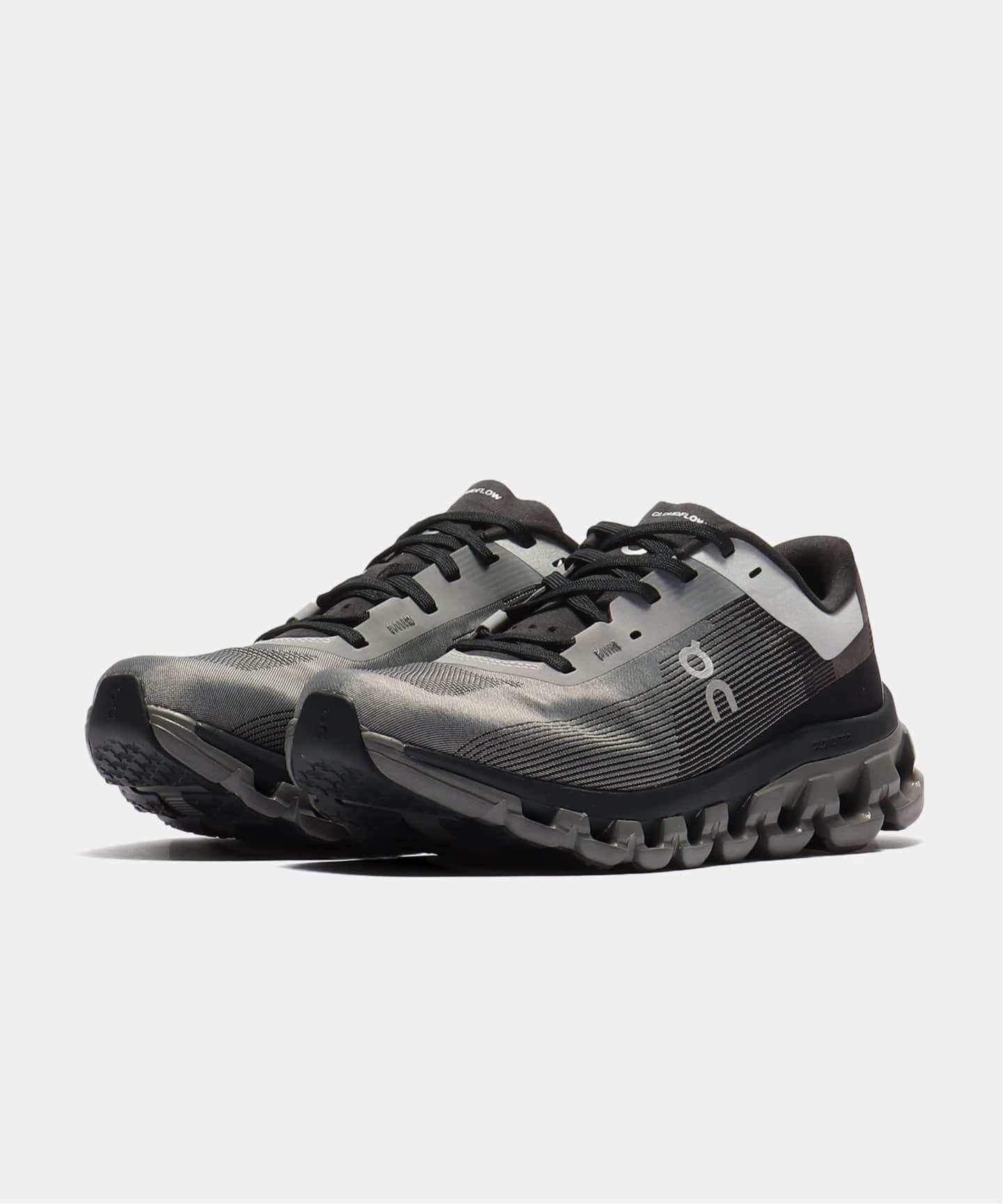 【On / オン】Cloudflow 4 Z5 3WD30102325 Womens