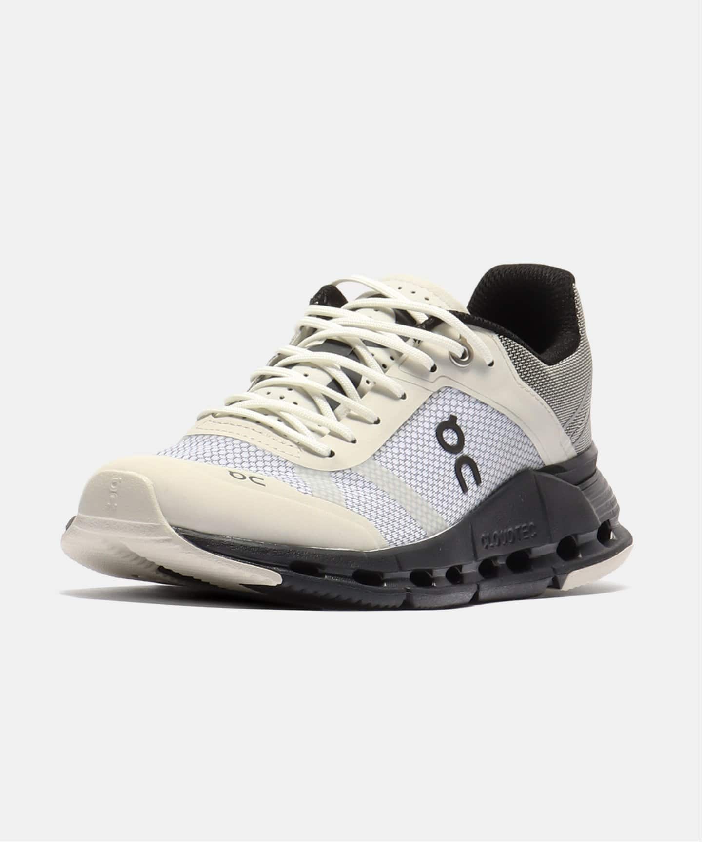 【On / オン】Cloudnova Z5 Rush 3WD30292325 Womens
