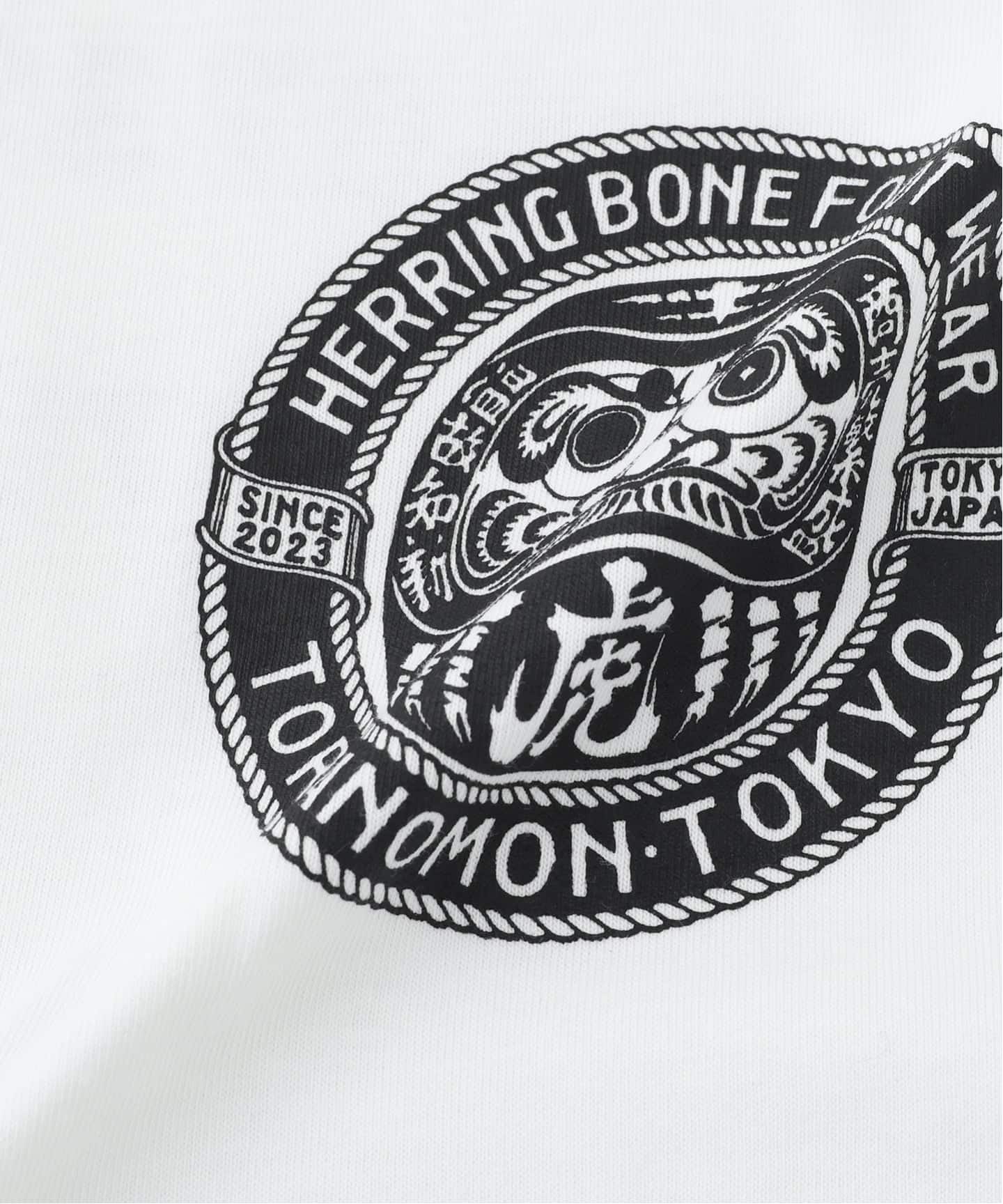 “Herringbone“ Daruma Print Tee