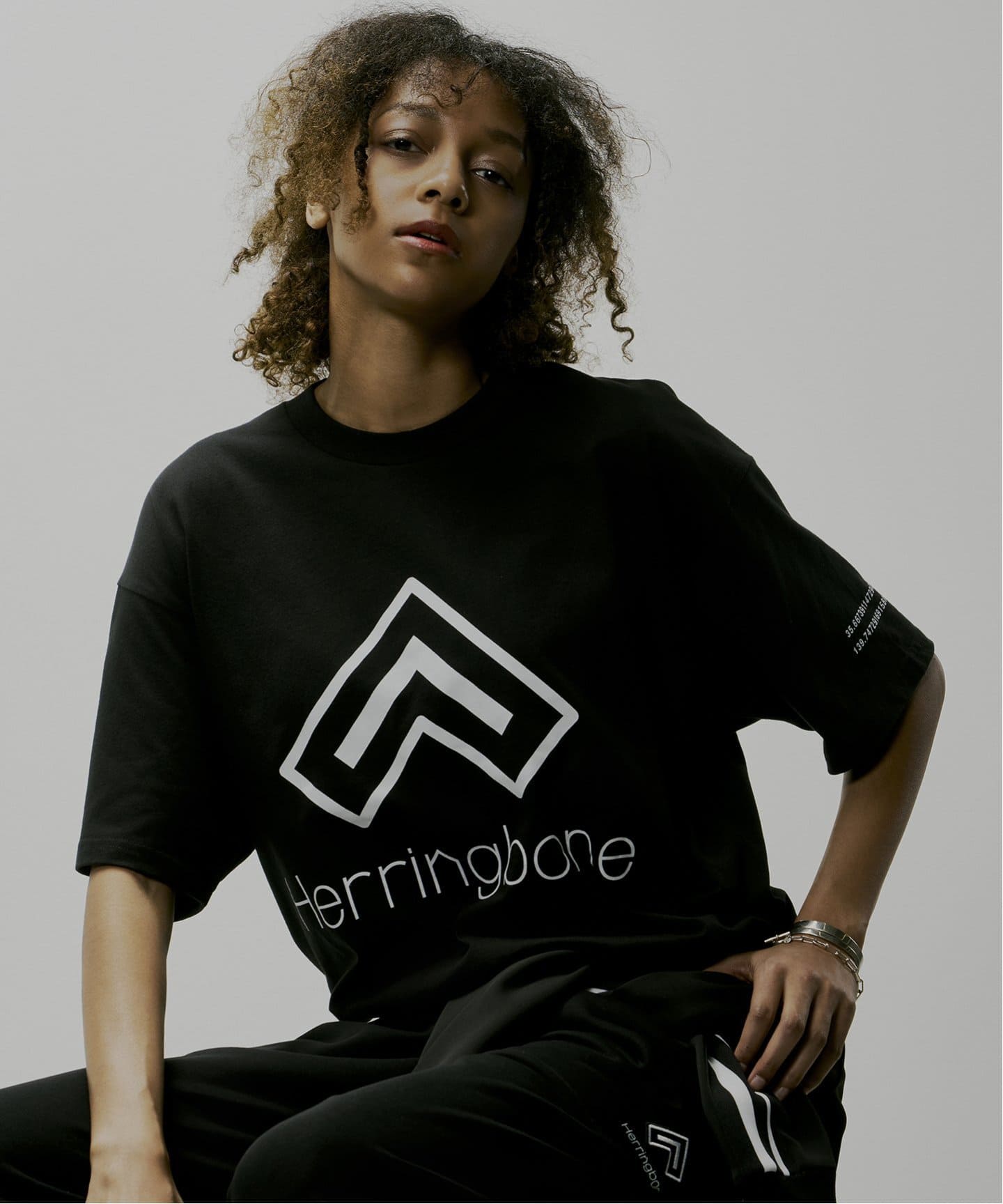 “Herringbone“ Logo print Tee