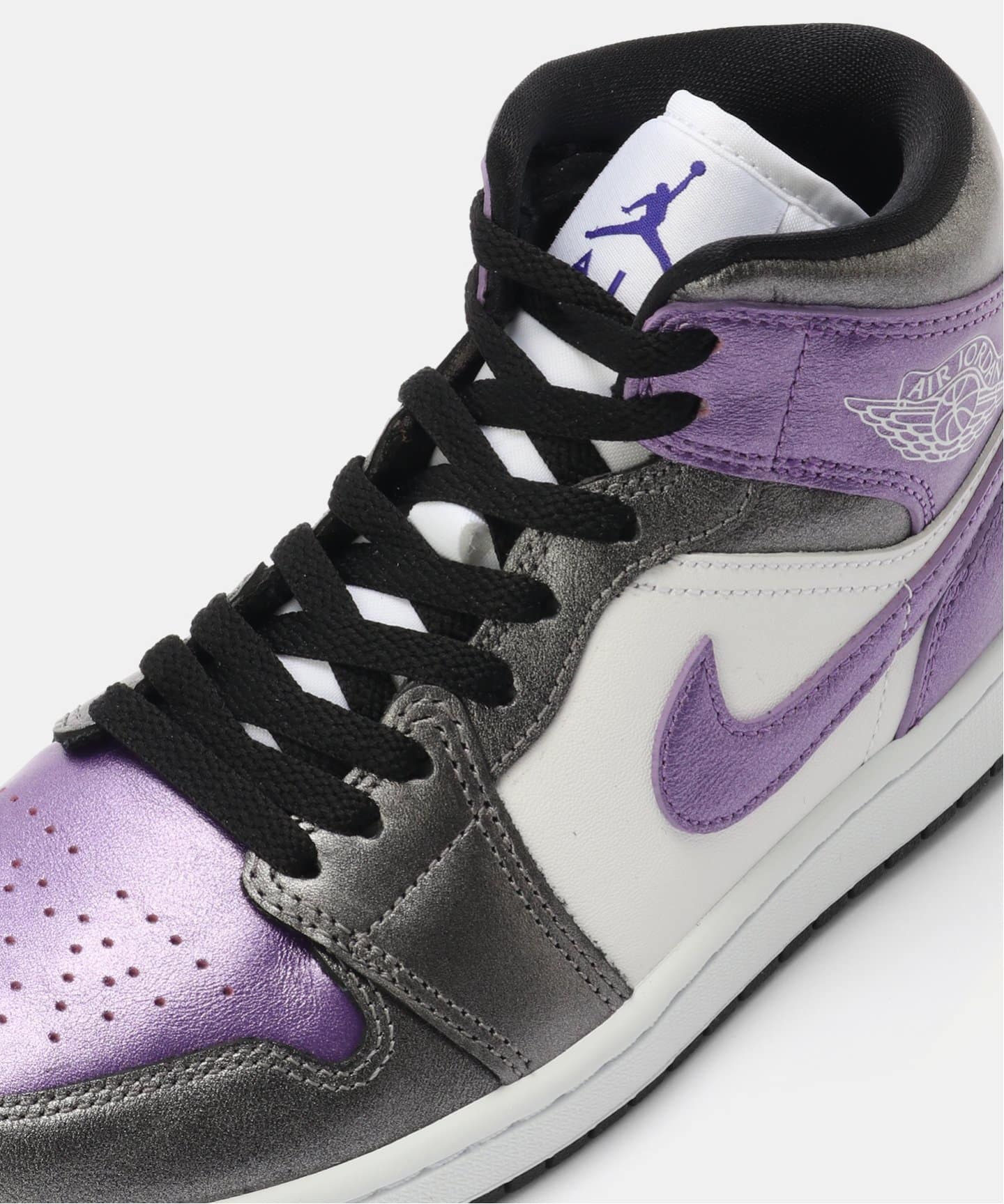 JORDAN BRAND WMNS AIR JORDAN 1 MID SE HJ5911-105