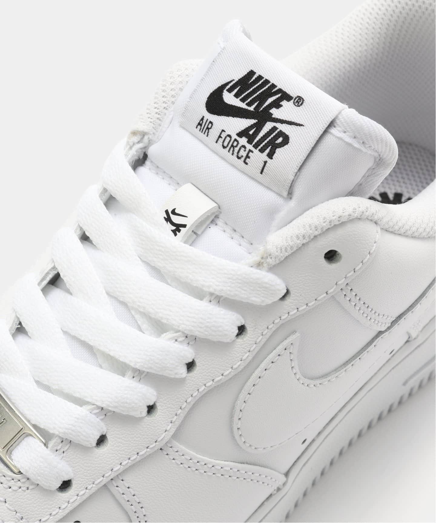 NIKE W AIR FORCE 1 07 FLYEASE DX5883-100