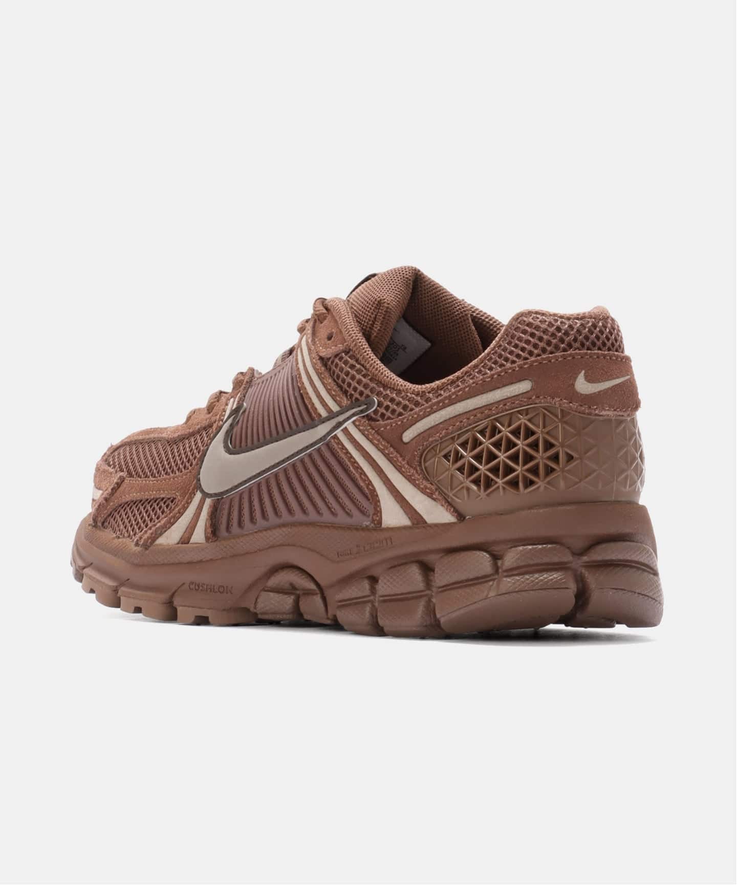 NIKE WMNS ZOOM VOMERO 5 GLD HQ0458-201