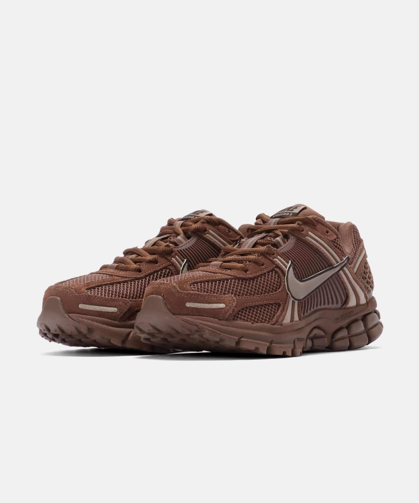 NIKE WMNS ZOOM VOMERO 5 GLD HQ0458-201