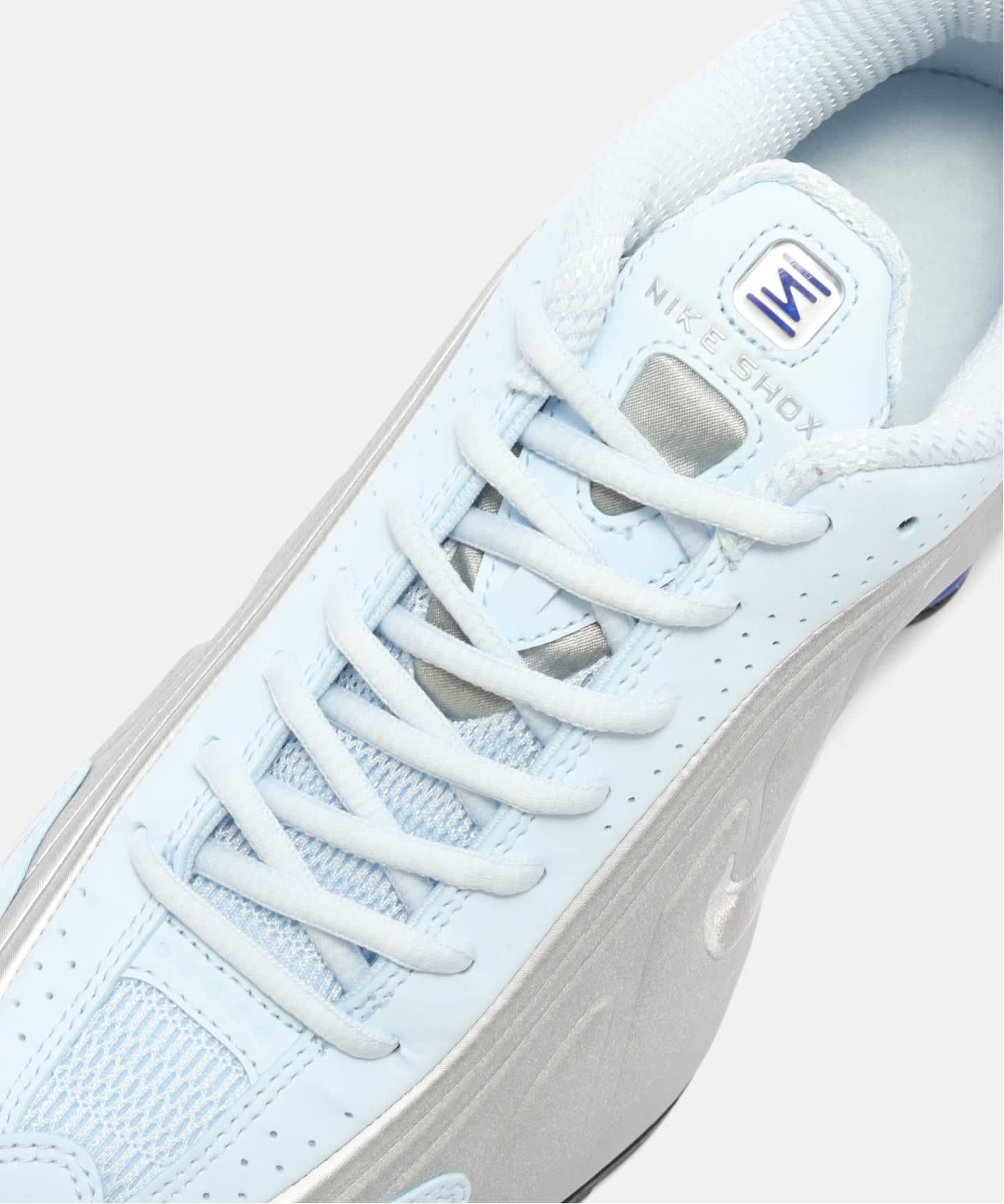 NIKE W SHOX R4 AR3565-402