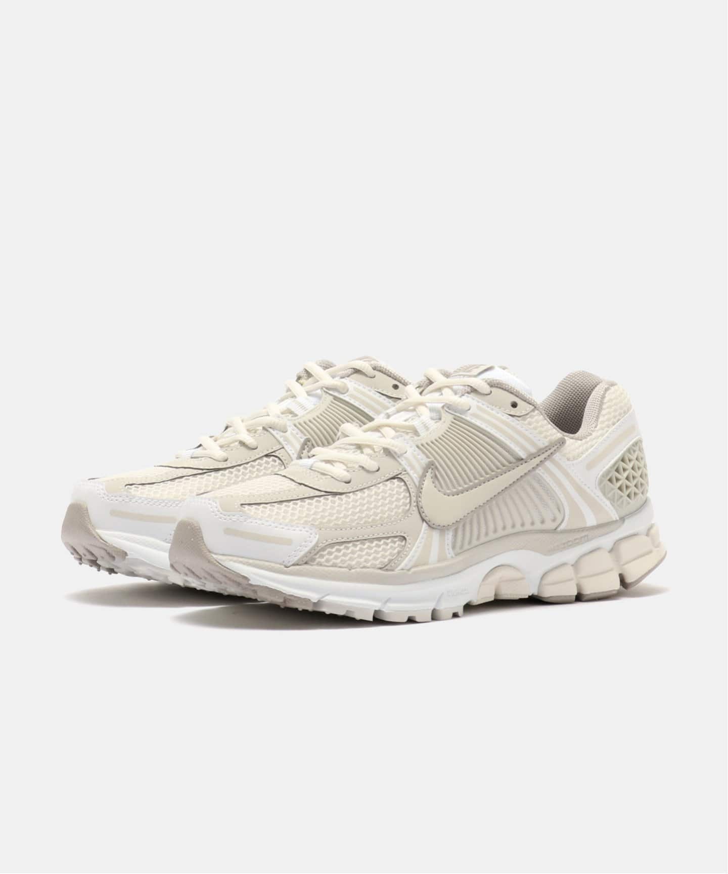 NIKE W ZOOM VOMERO 5 FJ2028-107