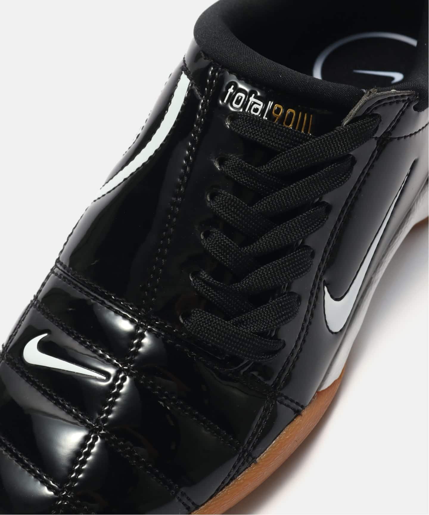 NIKE WMNS TOTAL 90 IB5666-001