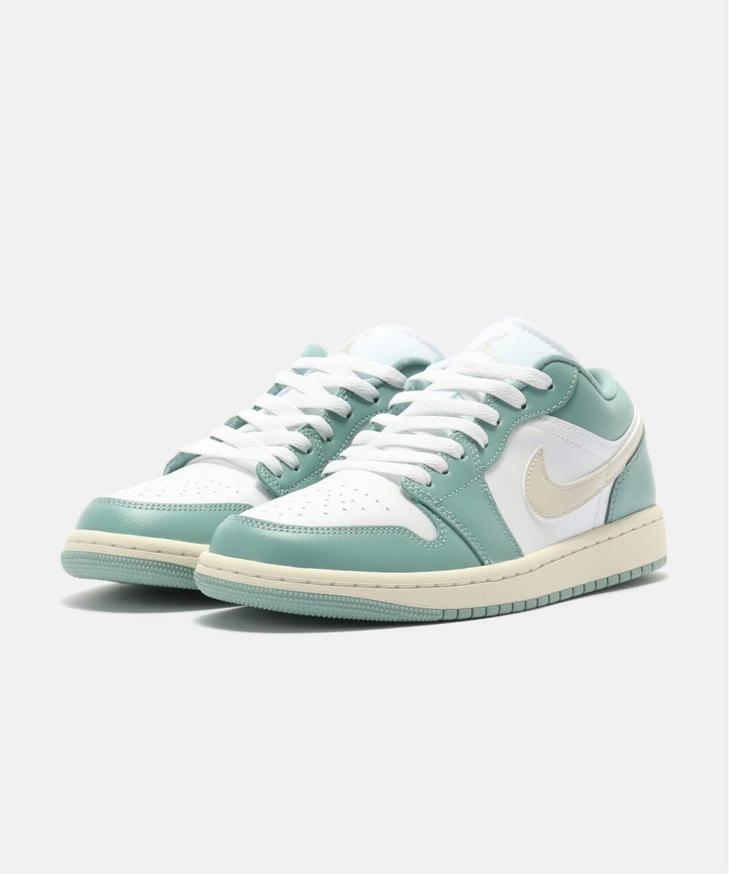 JORDAN BRAND WMNS AIR JORDAN 1 LOW DC0774-138