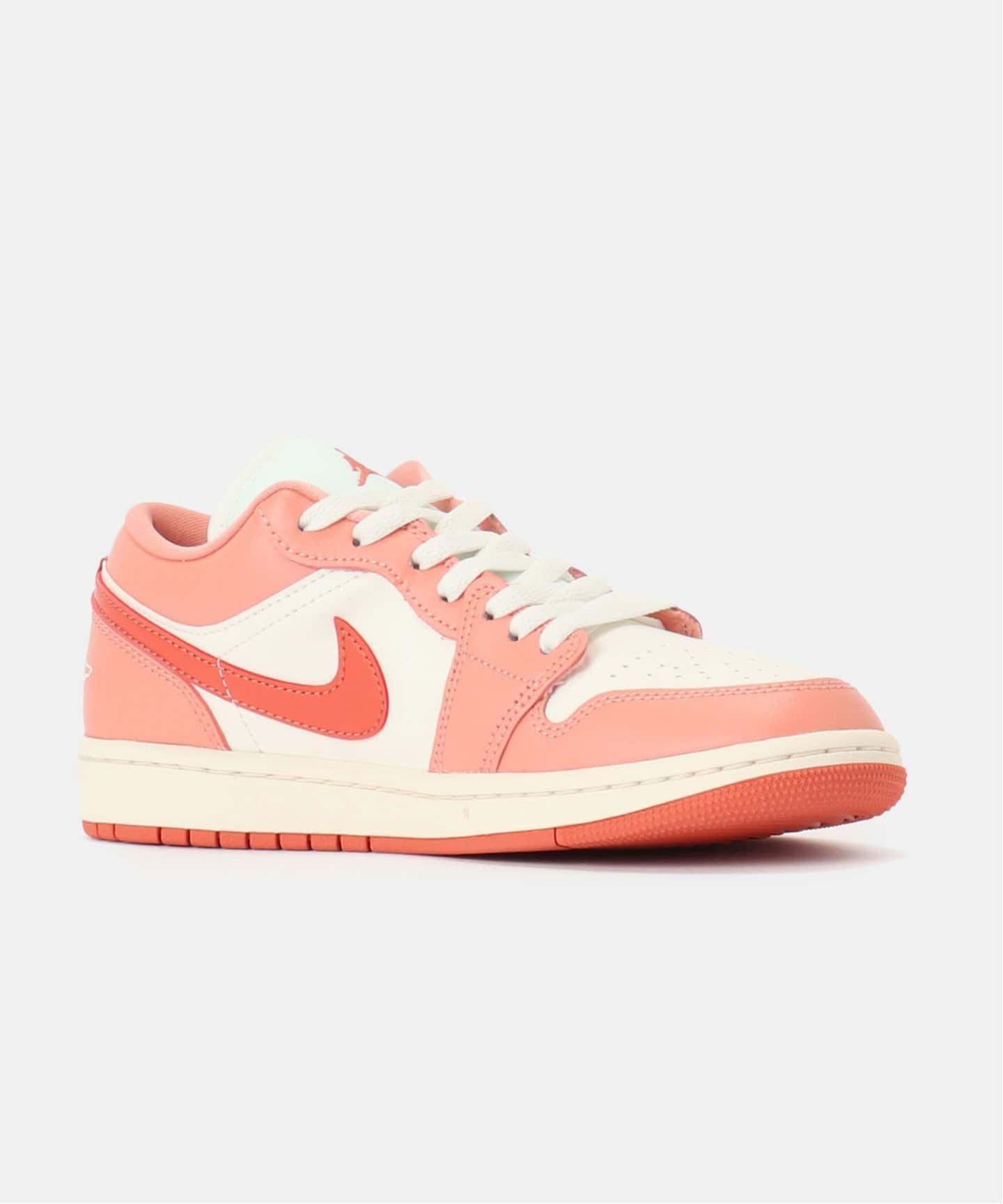 JORDAN BRAND WMNS AIR JORDAN 1 LOW DC0774-180