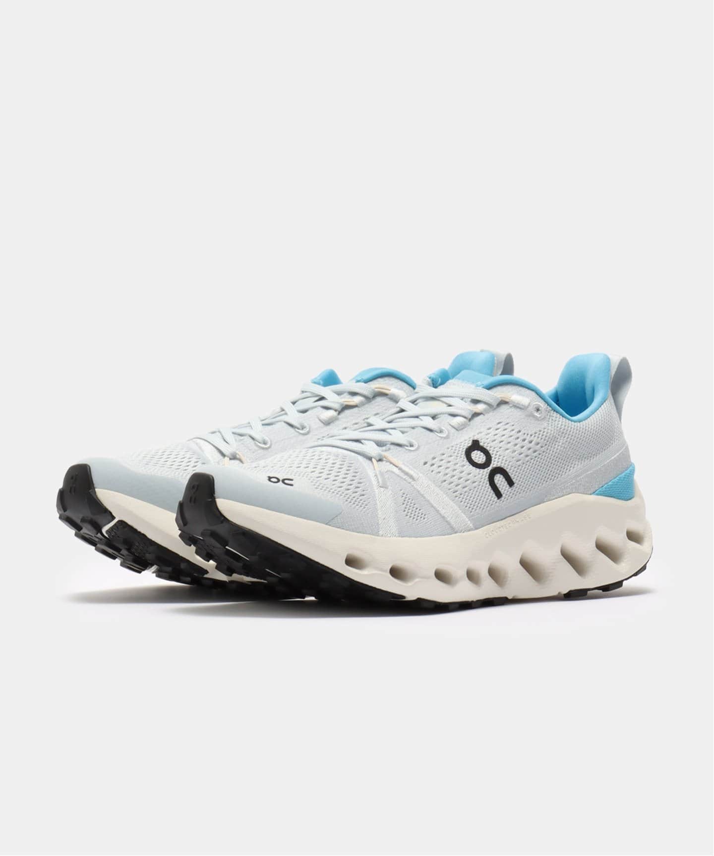 On Cloudsurfer Trail 3WE10103042