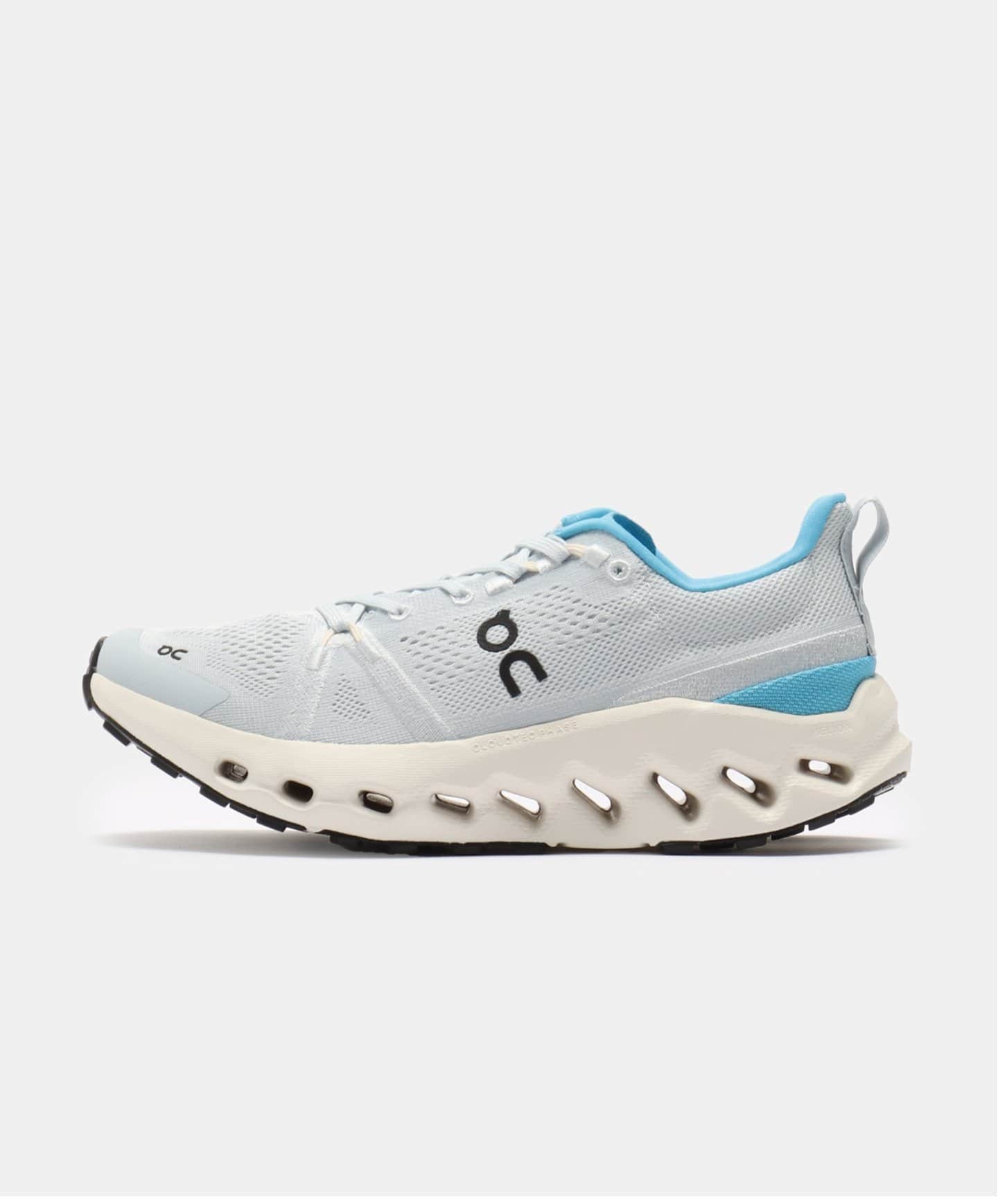 On Cloudsurfer Trail 3WE10103042