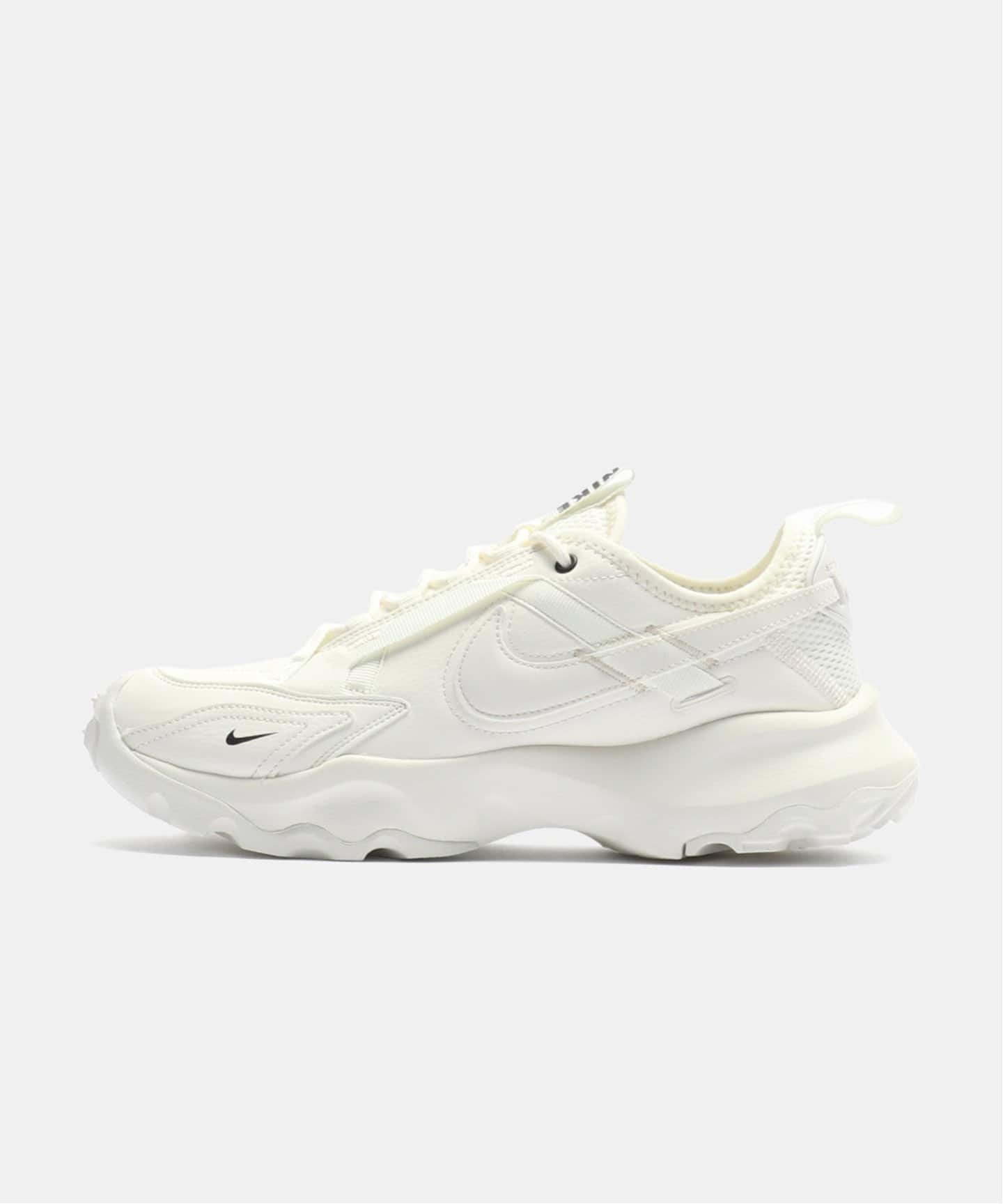 NIKE W TC 7900 DD9682-100